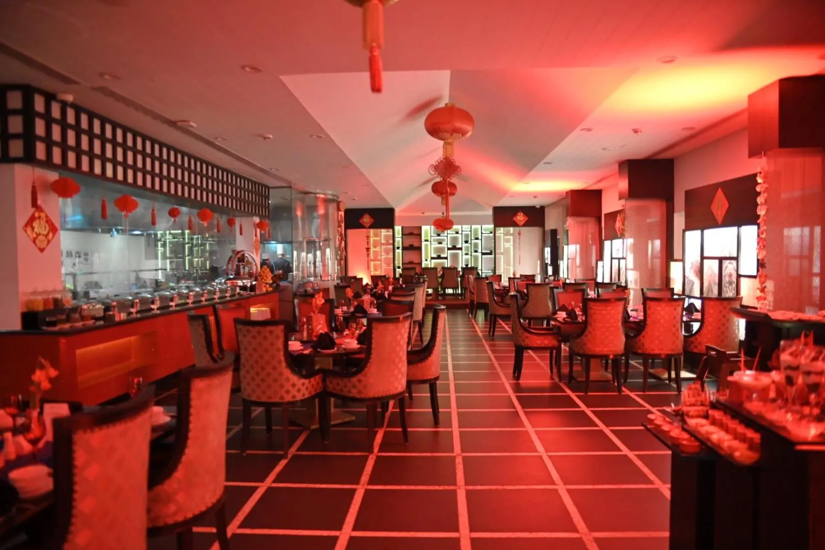 Restaurant/places to eat in Pearl Continental Hotel, Karachi