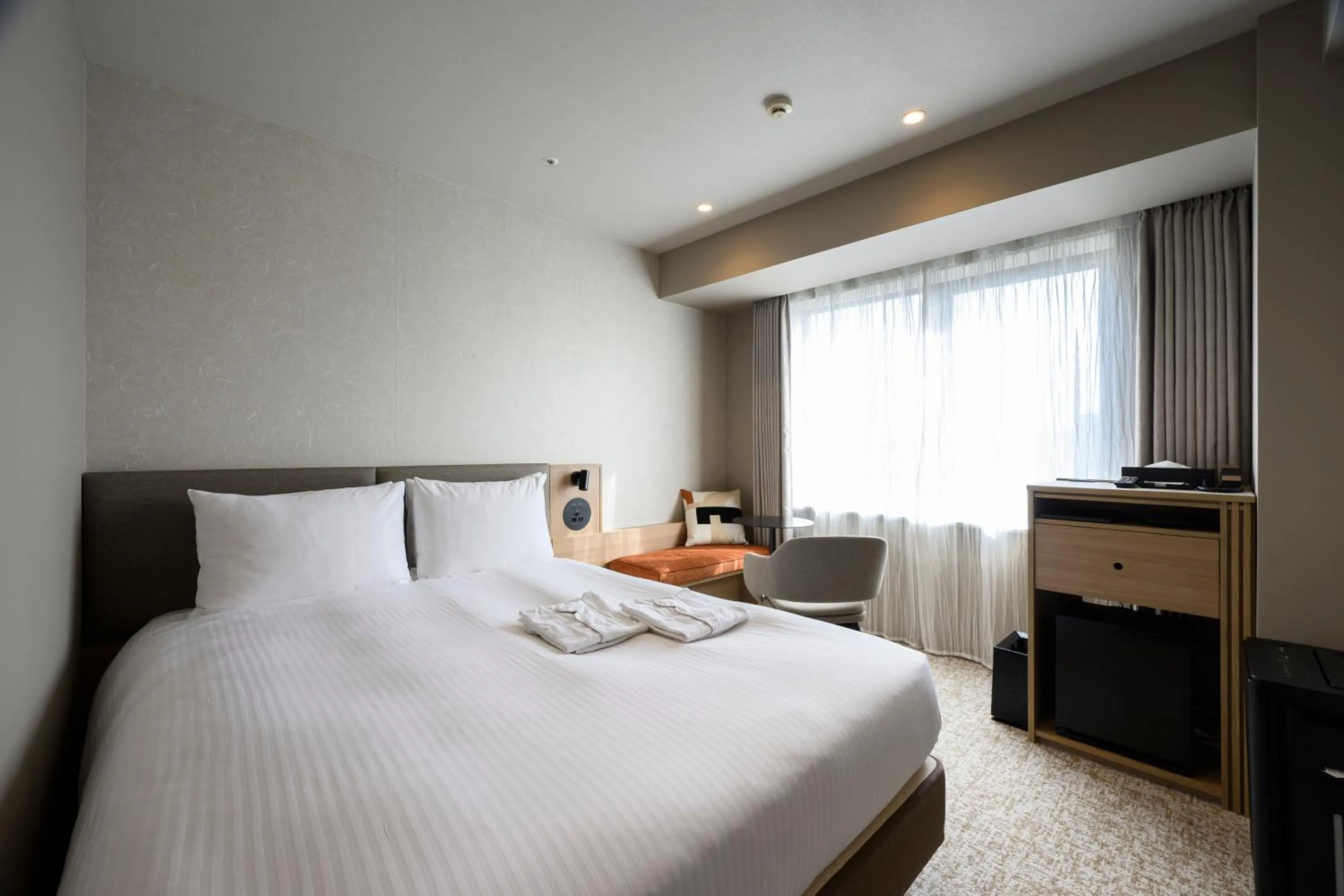 Photo of the whole room, Bed in Richmond Hotel Asakusa