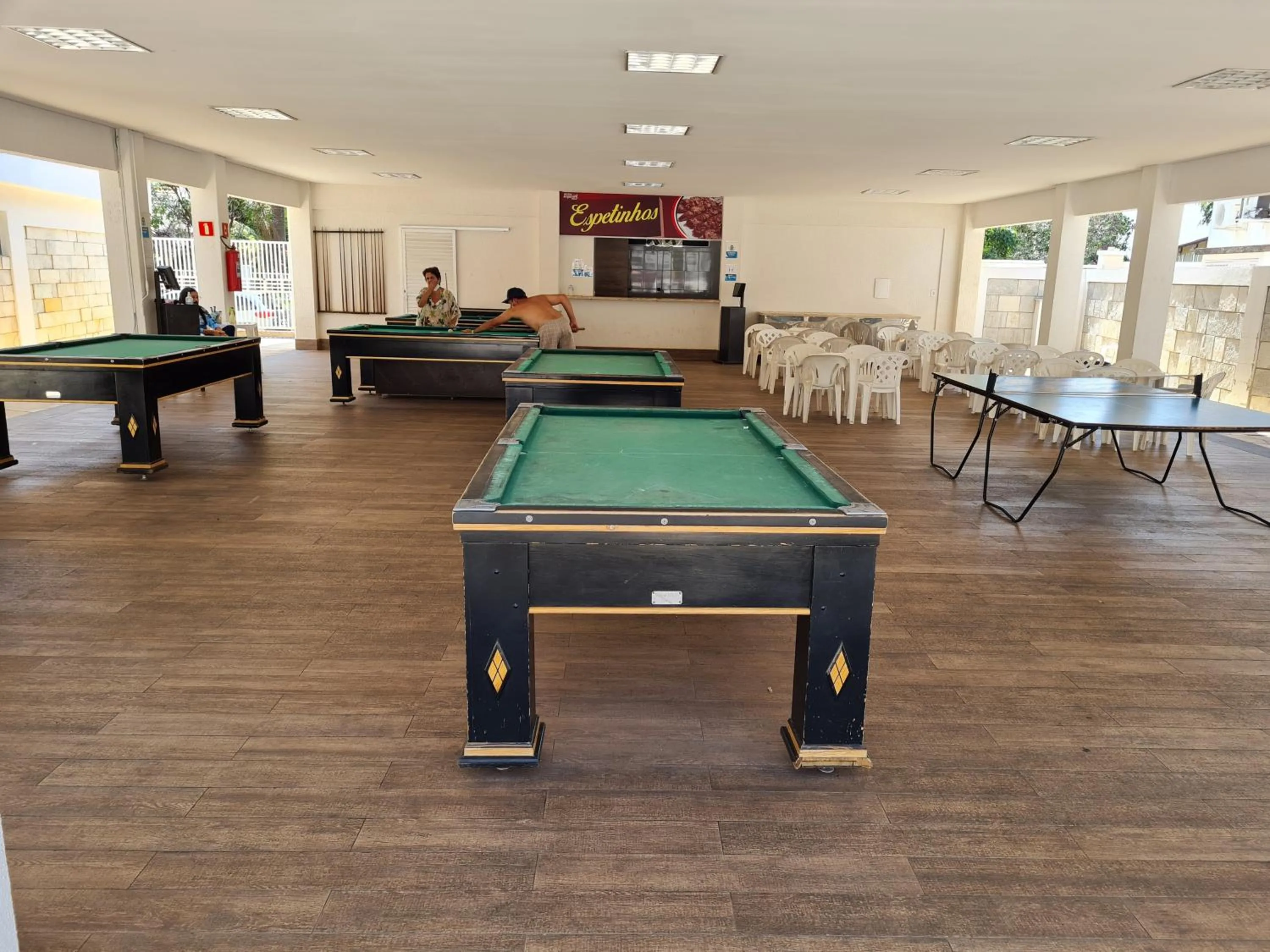 MOISES IMOVEIS Lacquas diROMA 10PESSOAS CALDAS NOVAS