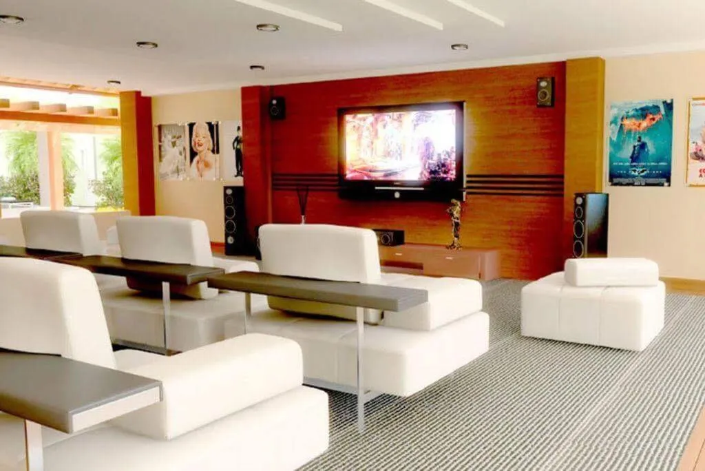 MOISES IMOVEIS Lacquas diROMA 10PESSOAS CALDAS NOVAS