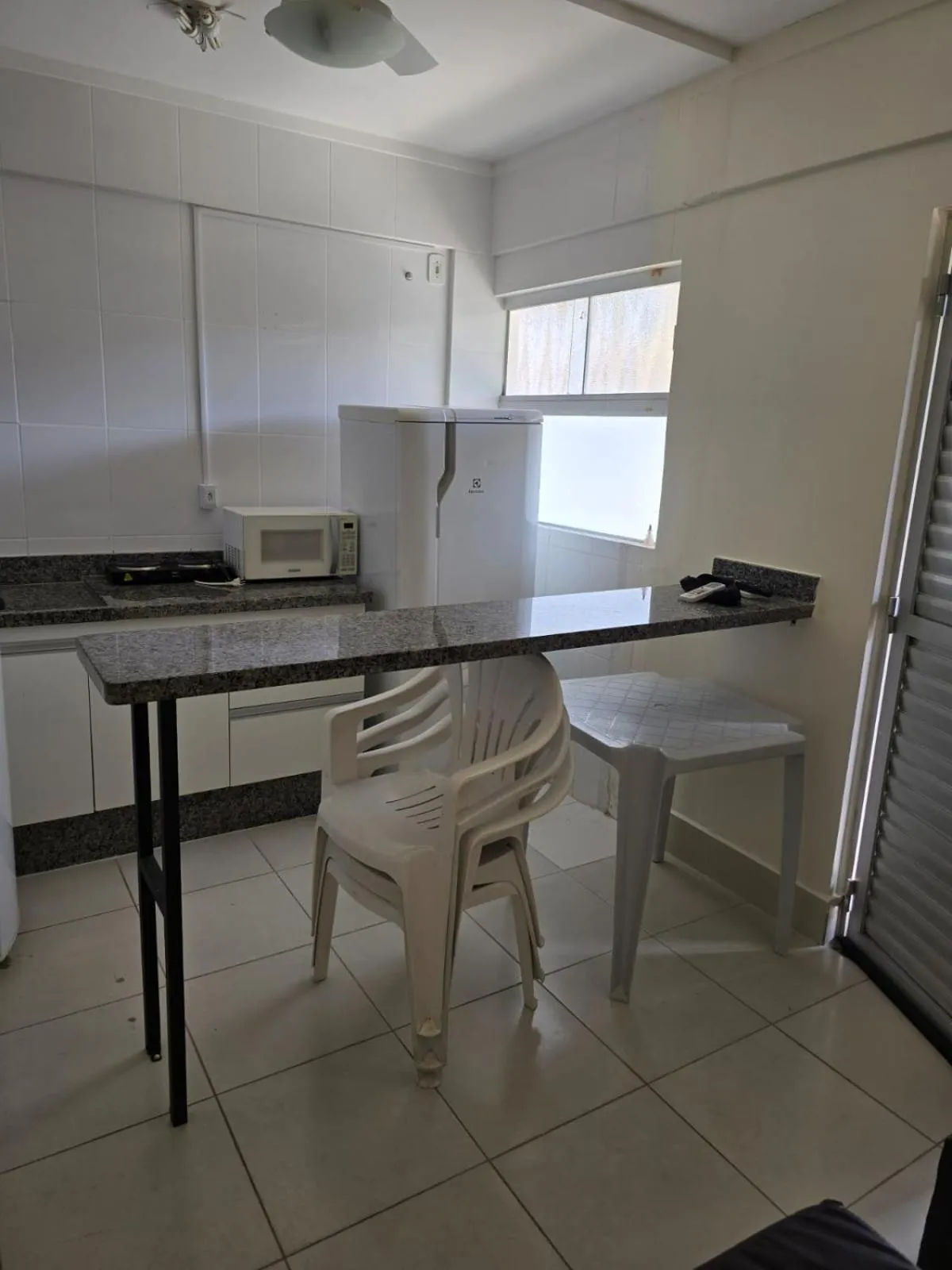 MOISES IMOVEIS Lacquas diROMA 10PESSOAS CALDAS NOVAS