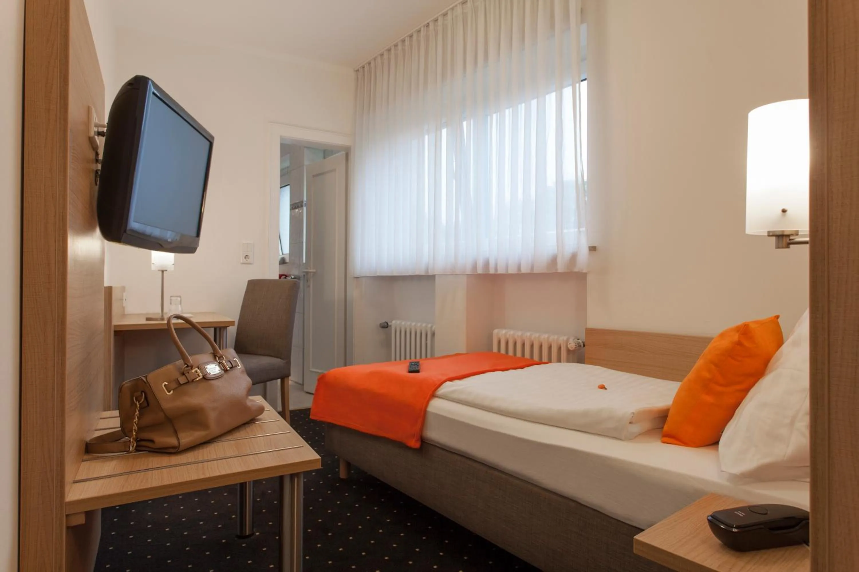 Bed in Hotel Celina Niederrheinischer Hof