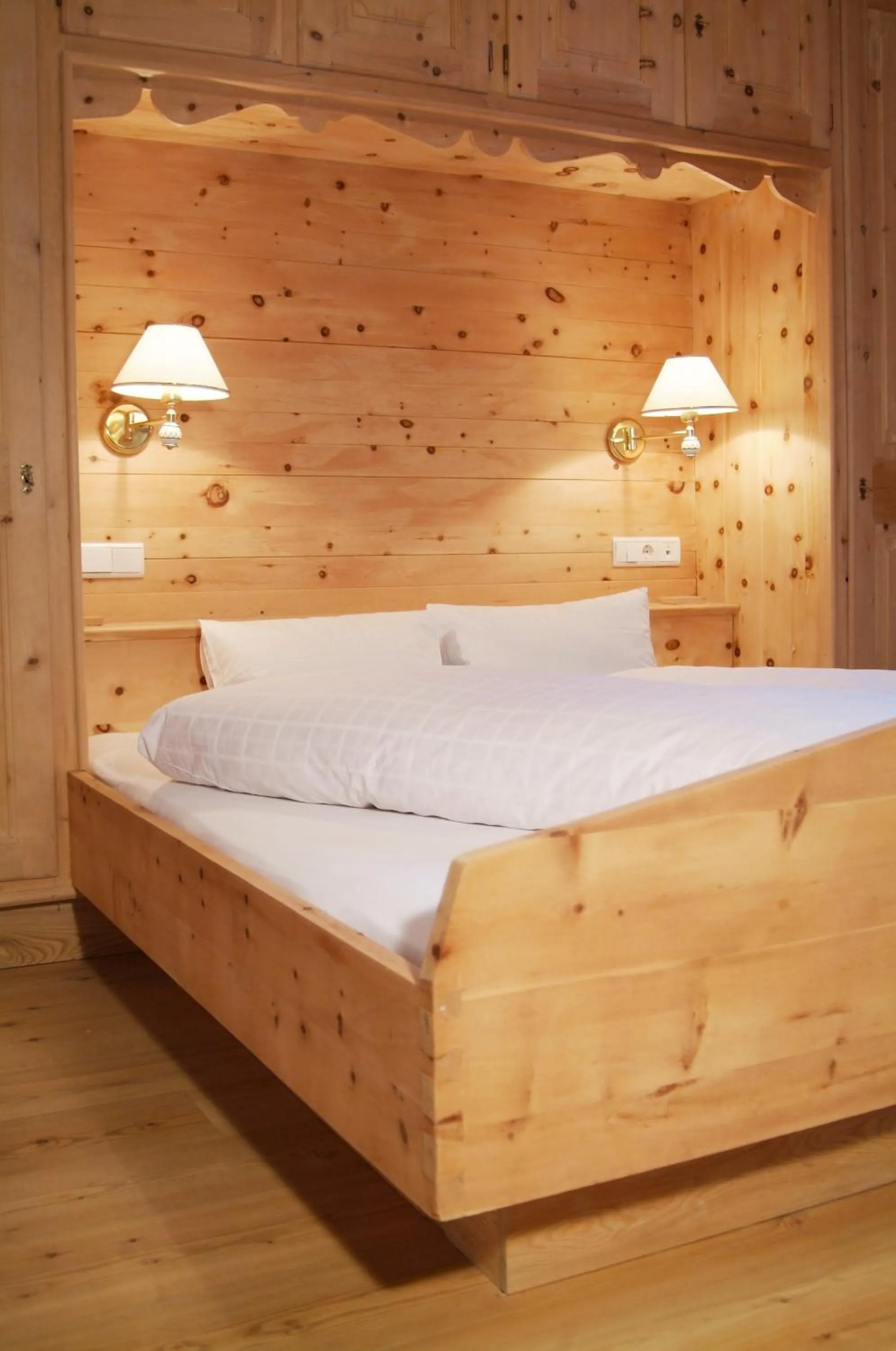 Decorative detail in Hotel Gomagoierhof