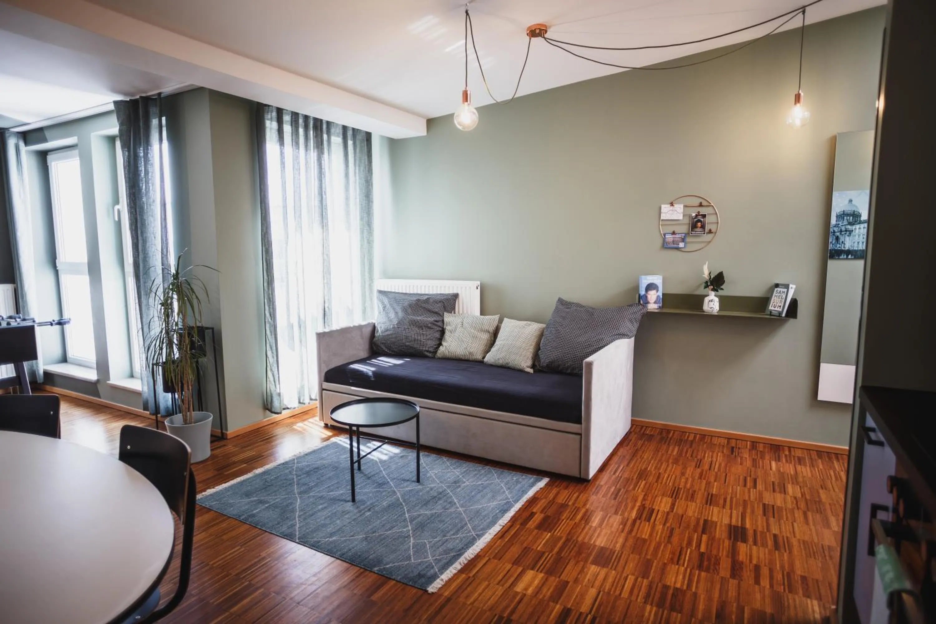 Kitchen or kitchenette in The Circus Hostel