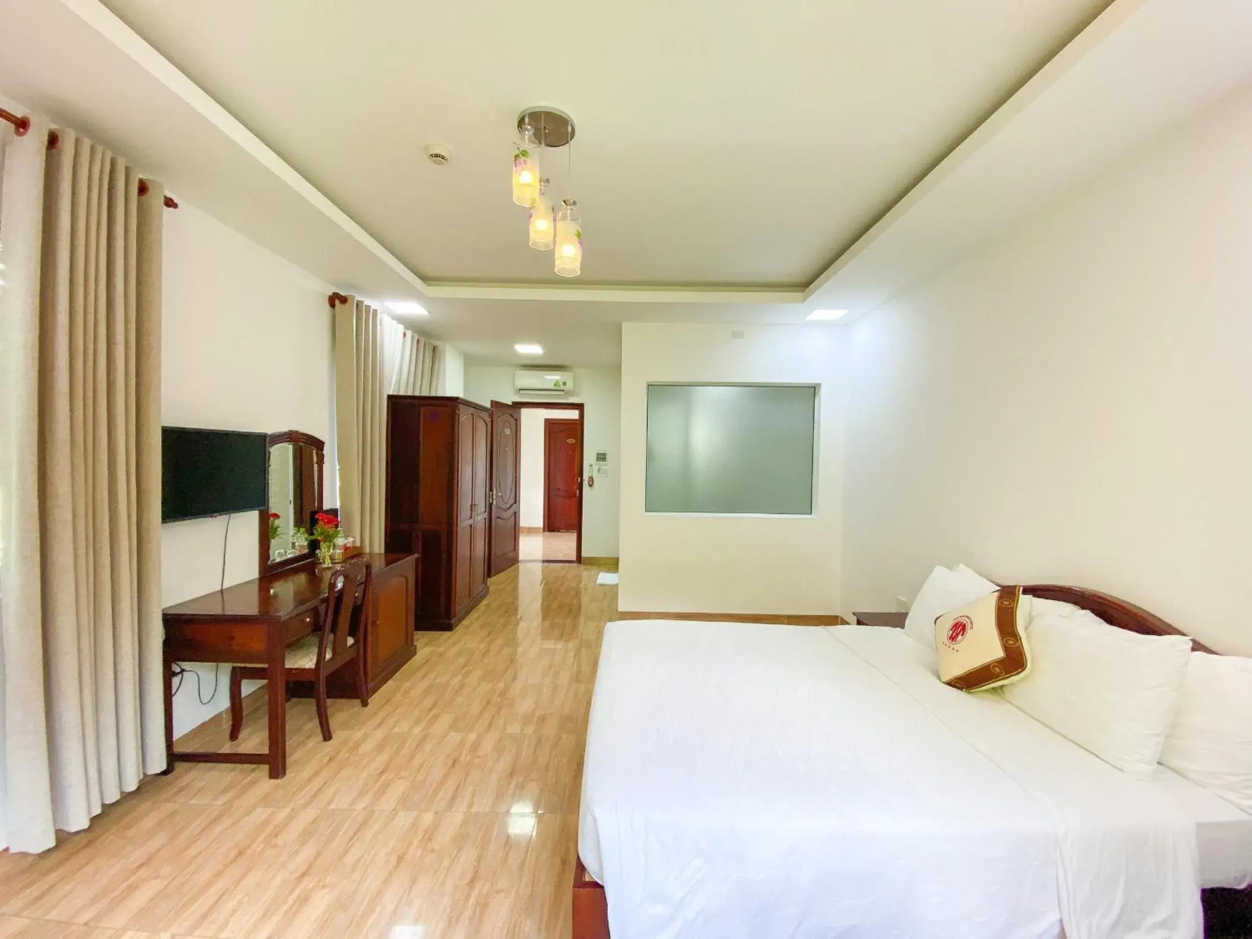 Standard Double or Twin Room in Tan Son Nhat Con Dao Resort Standard Double or Twin Room in Tan Son Nhat Con Dao Resort