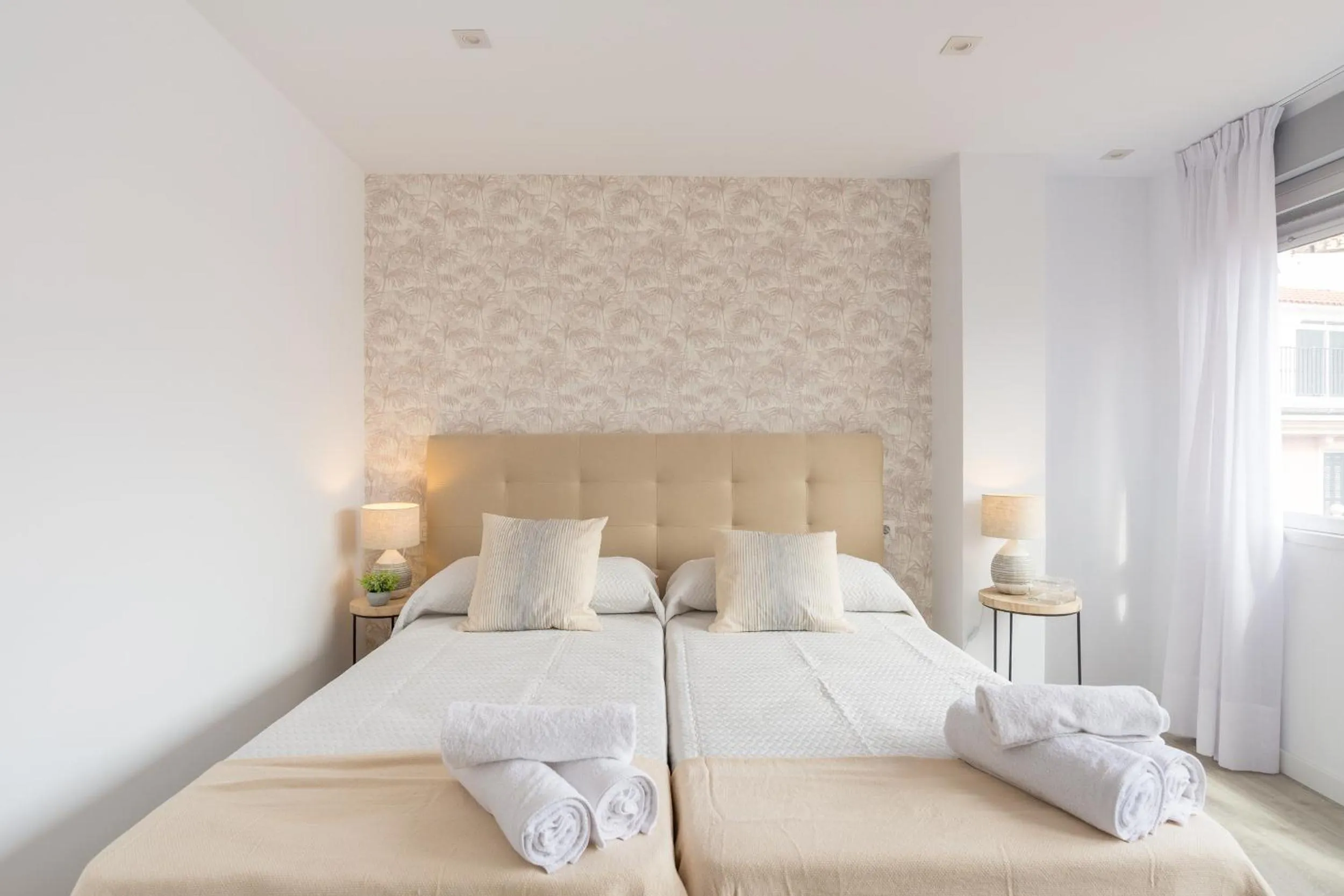 Other, Bed in Urbe10 Angel Ganivet 2 Bedrooms Apartment