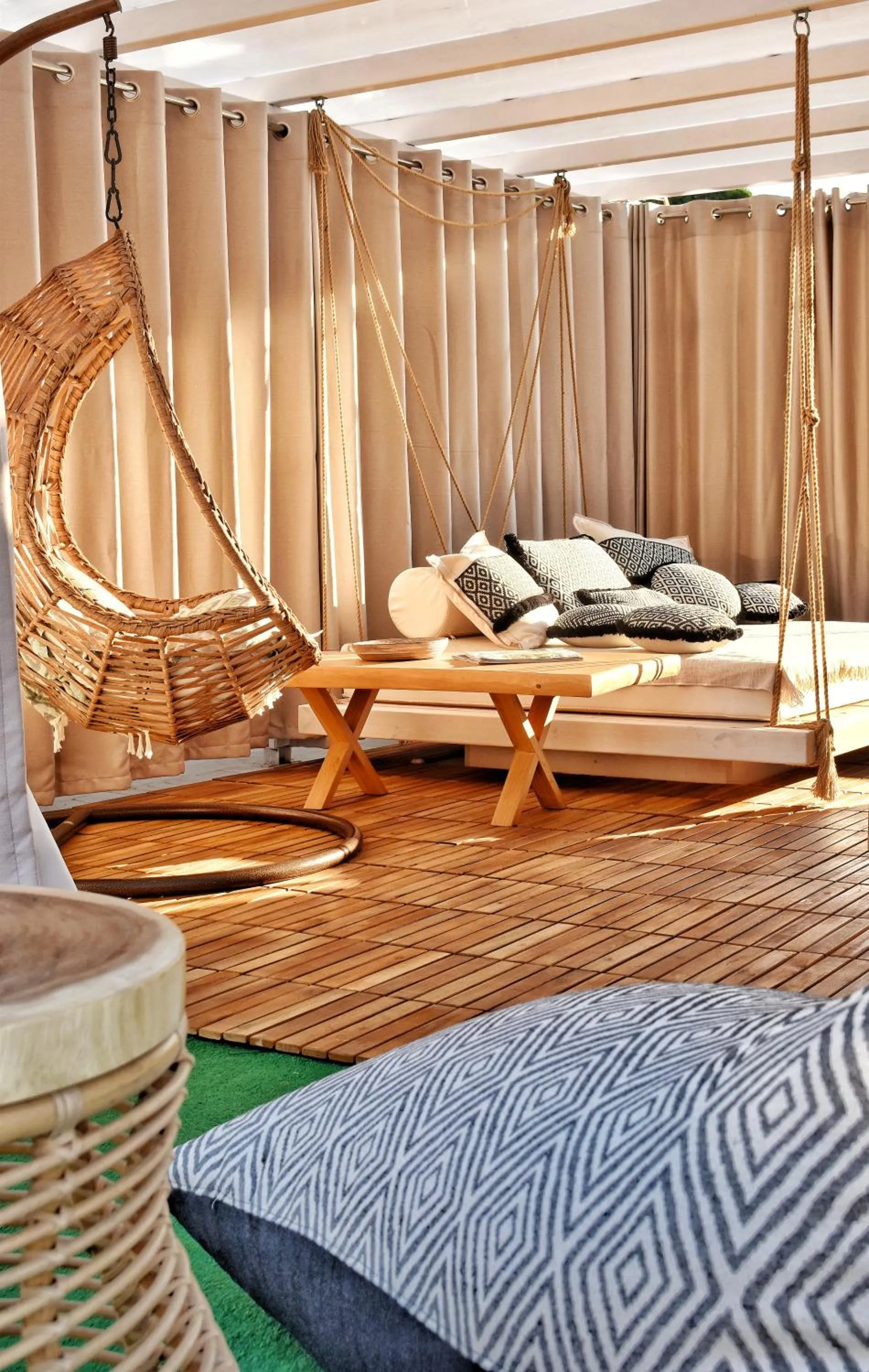 Balcony/Terrace, Bed in Angelos Design Suites