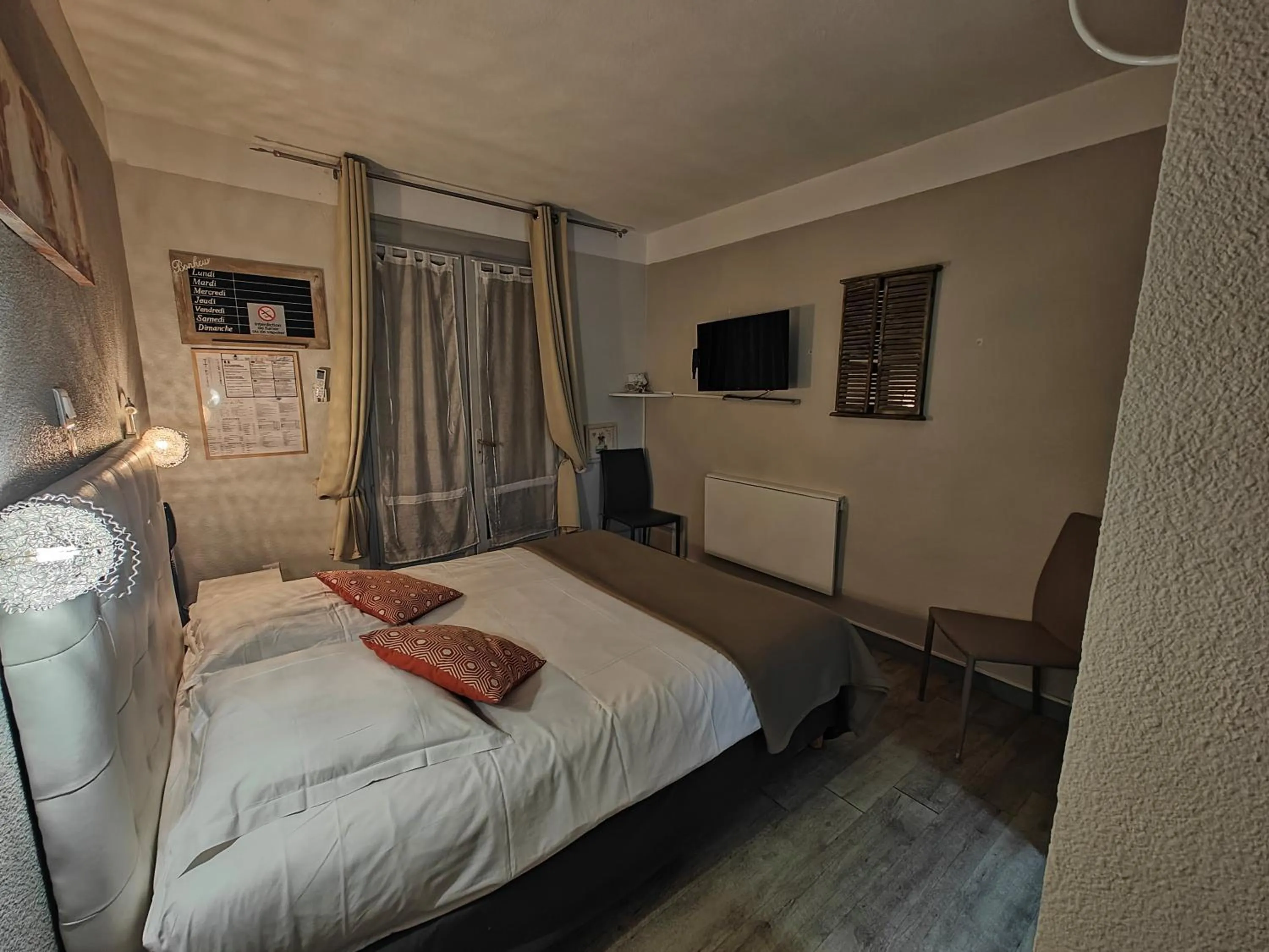 Bed in Auberge Des Pins