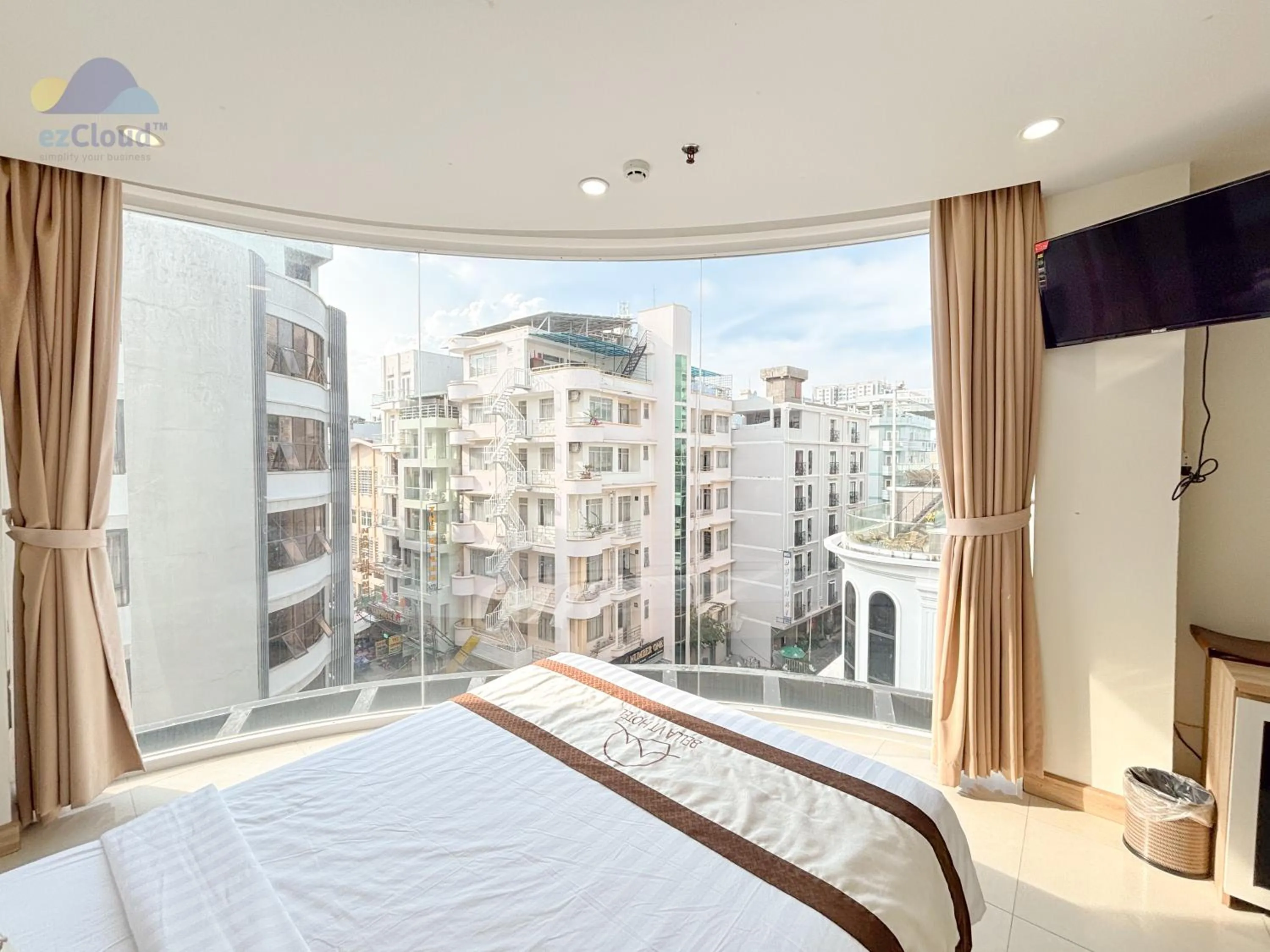 Bed in Bella VT Hotel - Bãi Sau Vũng Tàu