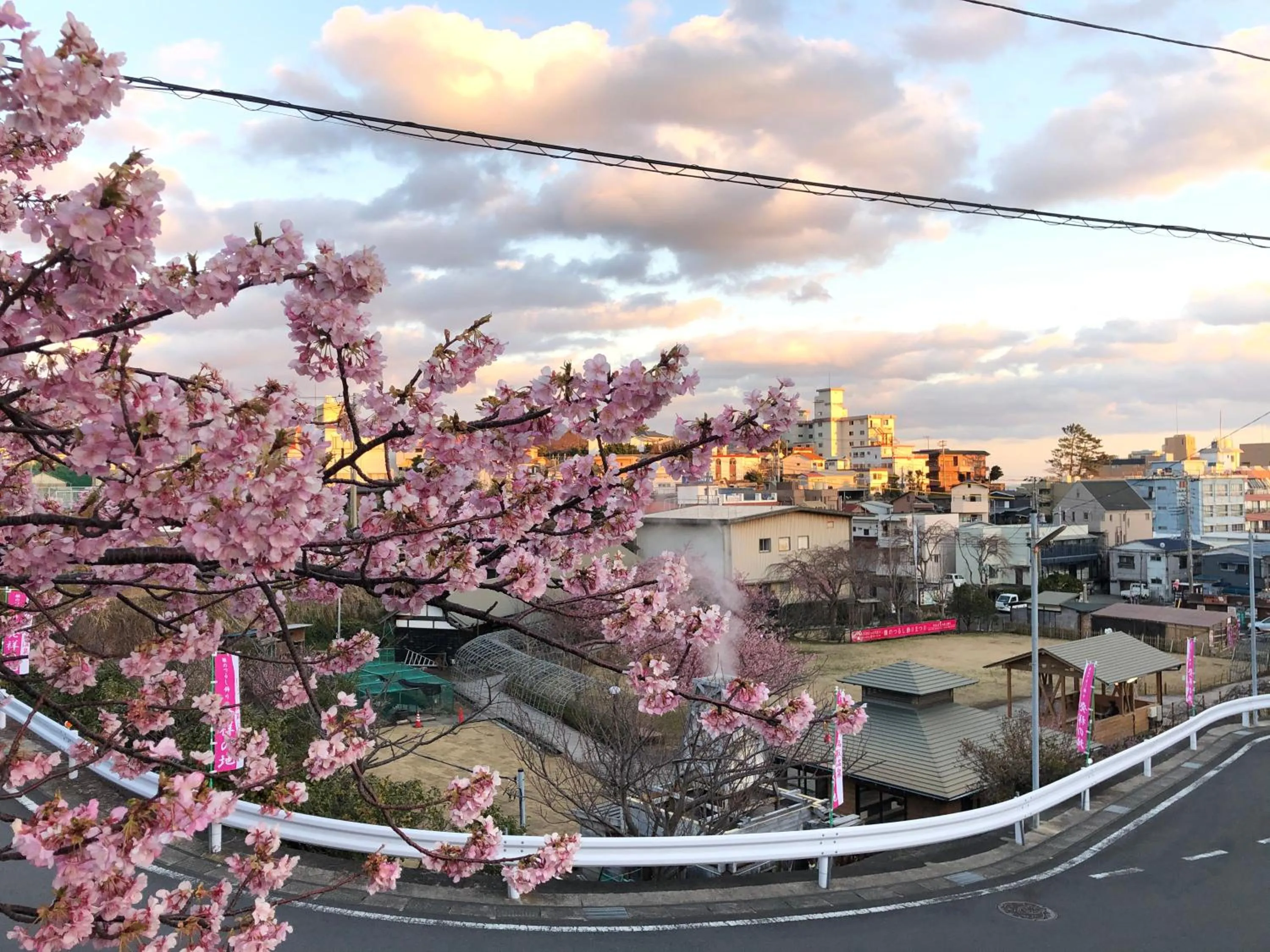 Izu Hokkawa Seaside Guesthouse 伊豆北川の家