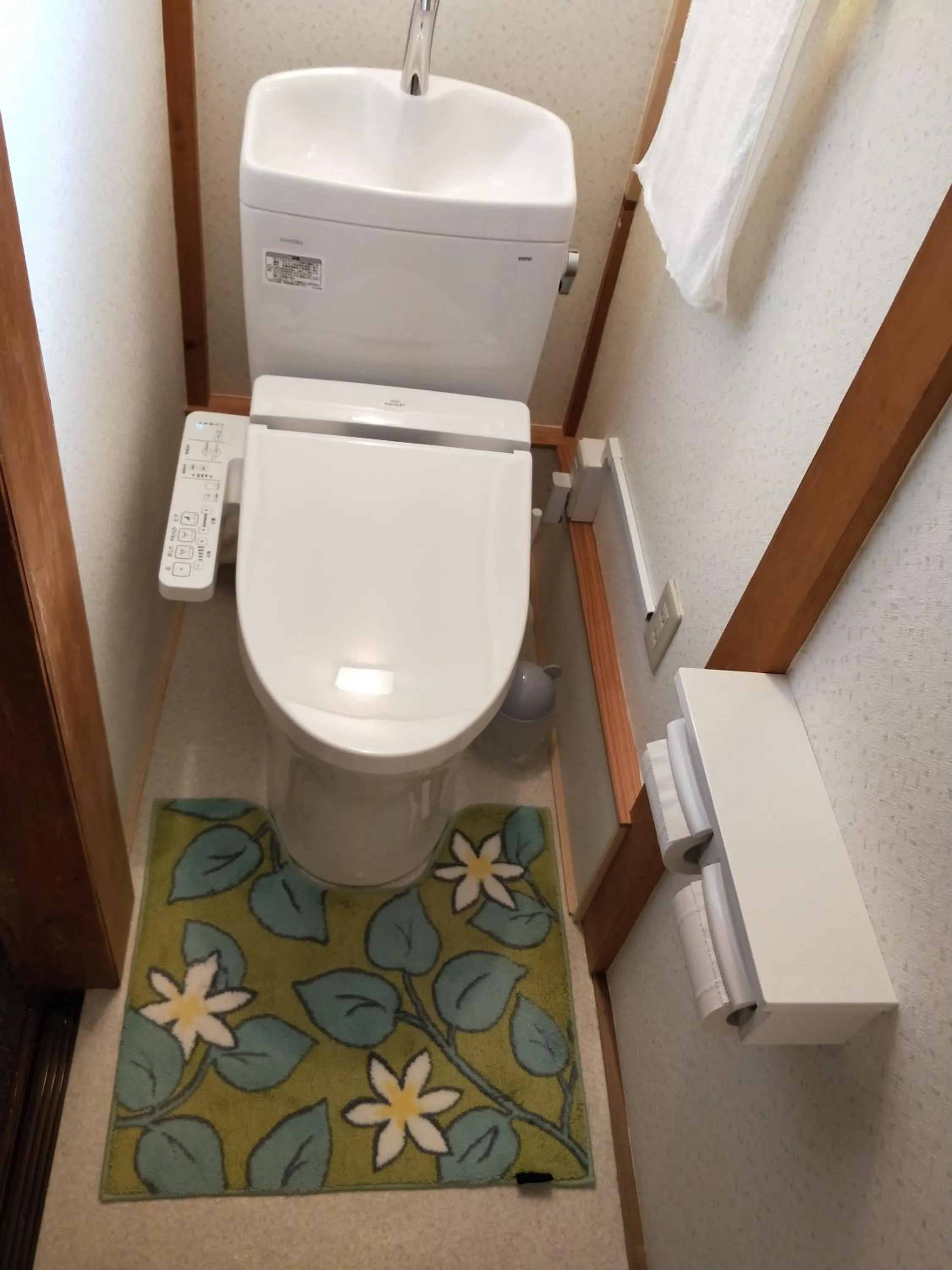 Izu Hokkawa Seaside Guesthouse 伊豆北川の家