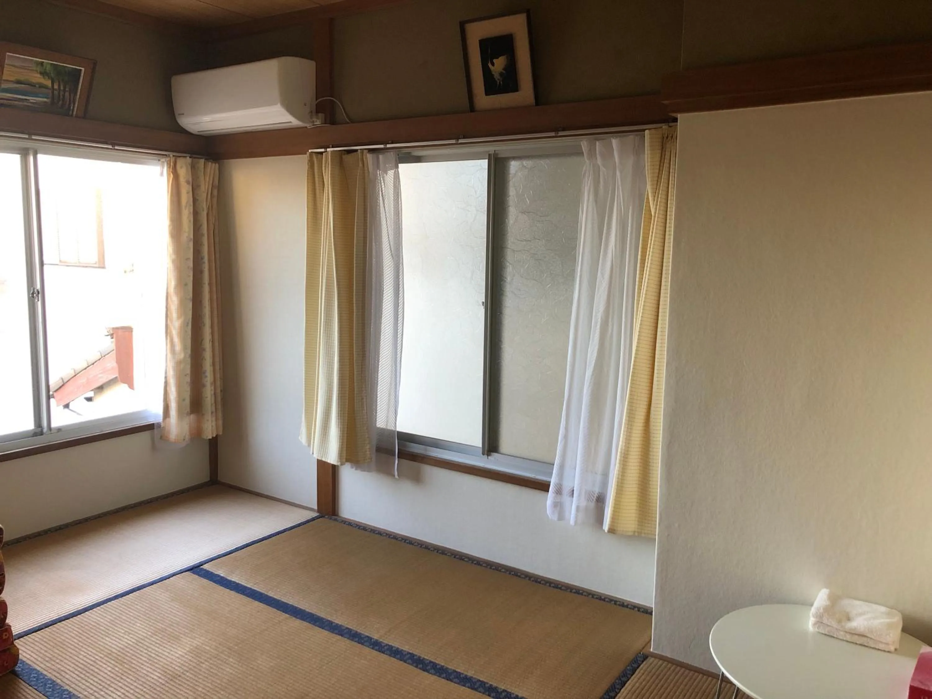 Bed in Izu Hokkawa Seaside Guesthouse 伊豆北川の家