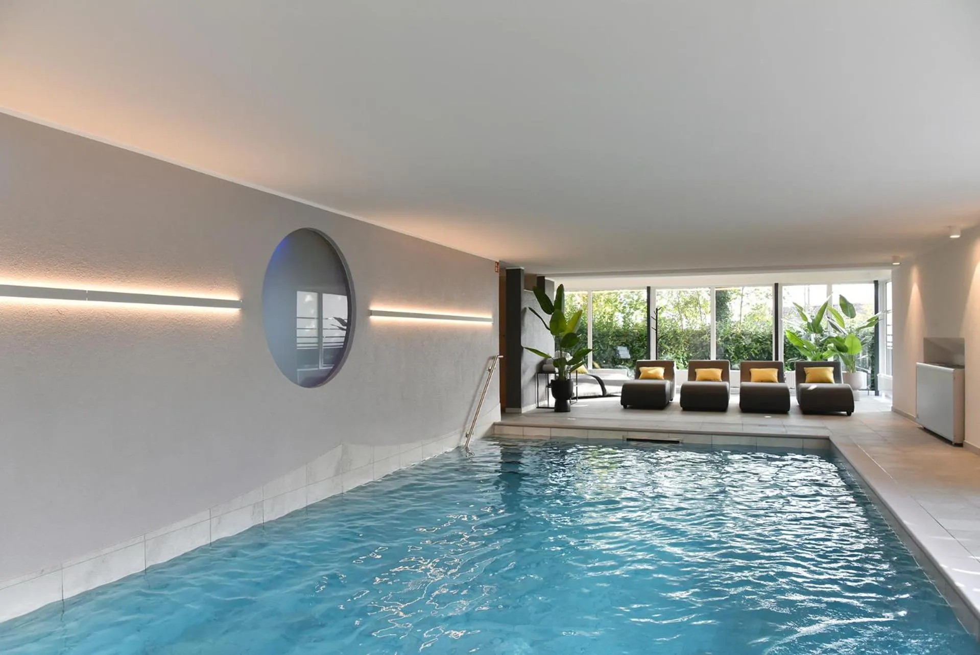 Pool view in Am Berghang