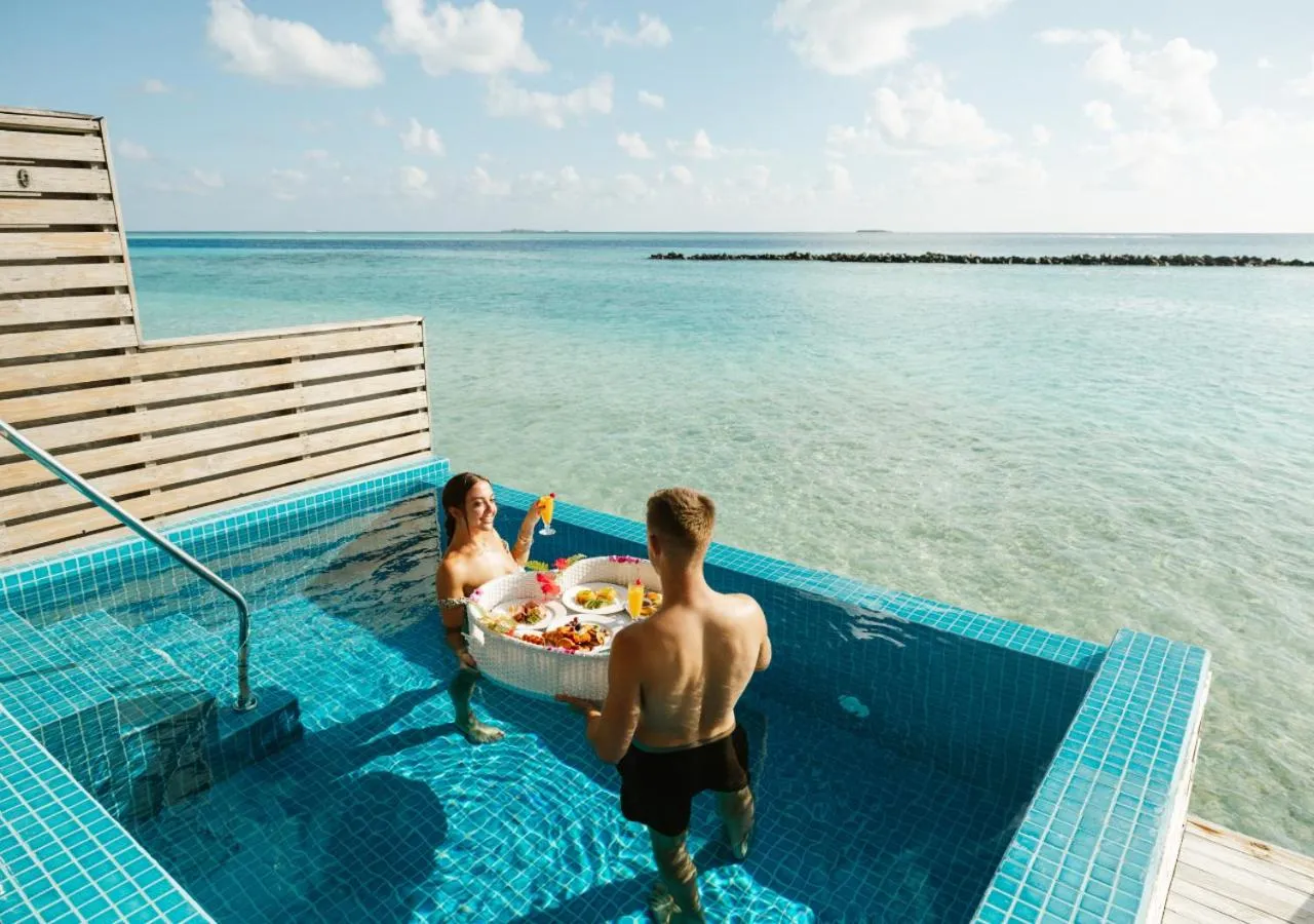 People in You & Me Maldives - Adults Only - Premium All-Inclusive