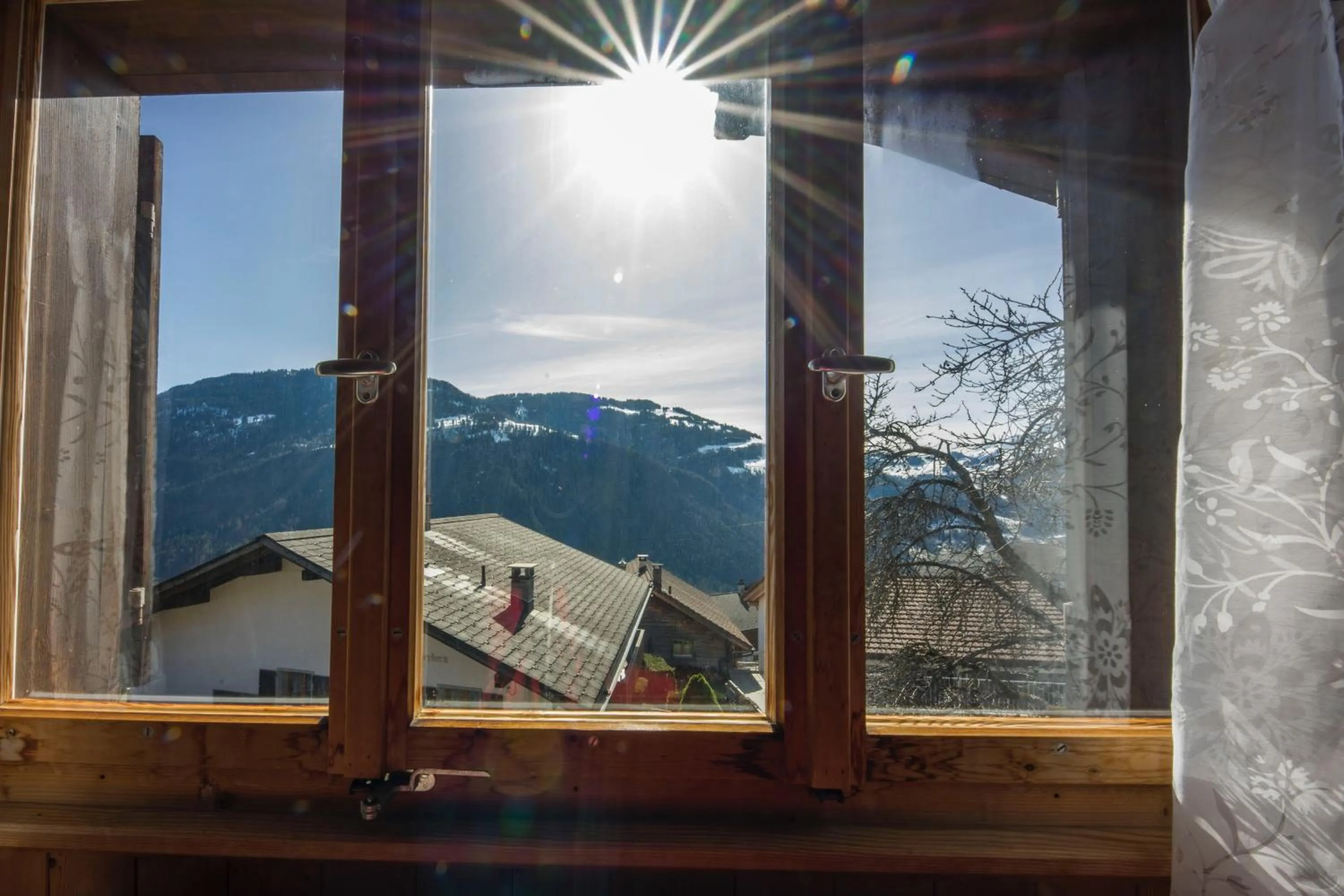 Mountain view in Gästehaus Alpina in Fanas