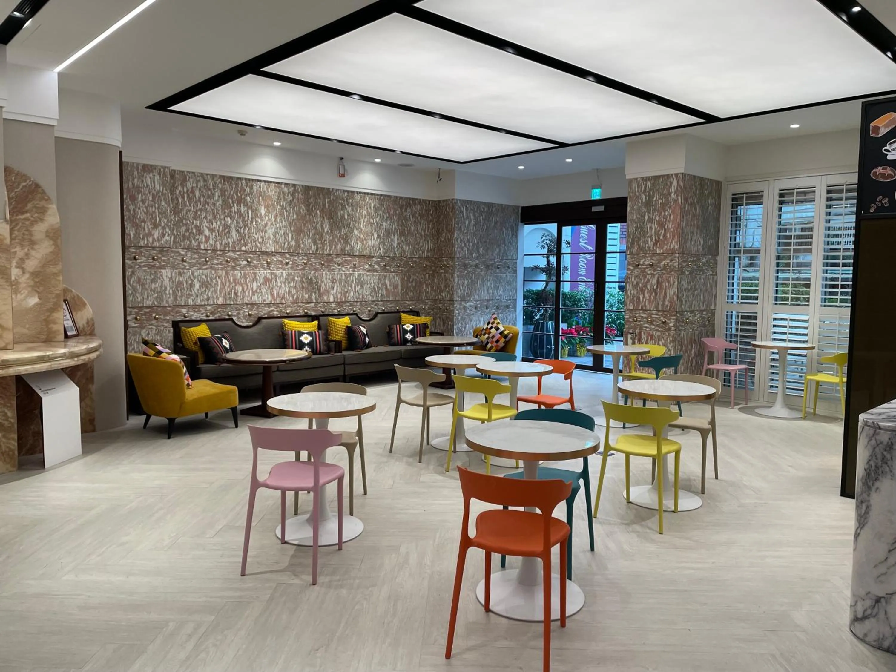 Restaurant/places to eat in Taipei Charming City Hotel