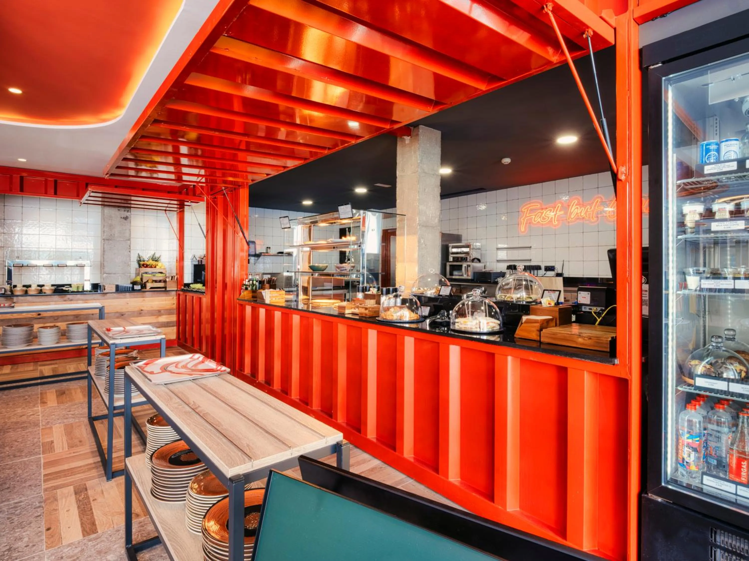 kitchen in Sholeo Lodges Los Gigantes
