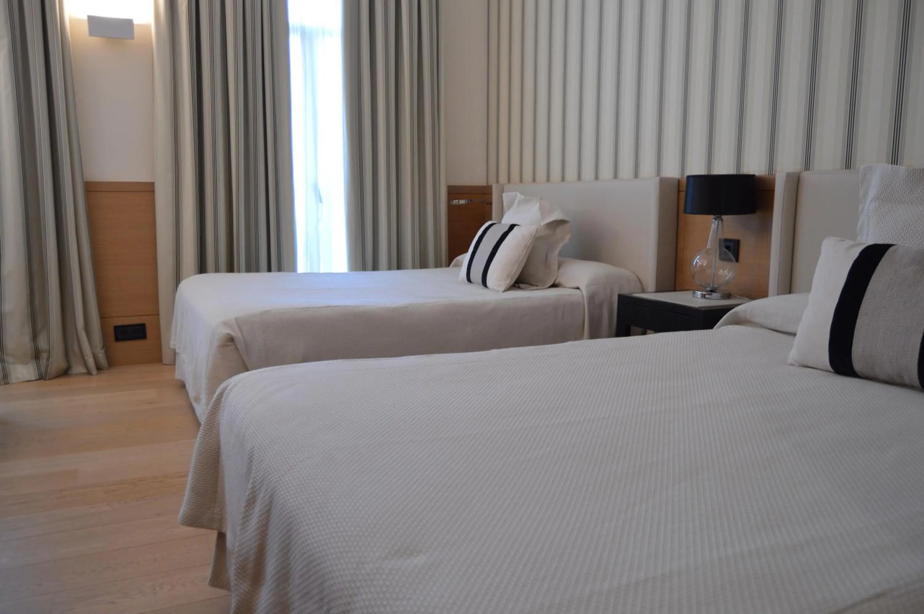 Photo of the whole room, Bed in Gran Hotel Sardinero