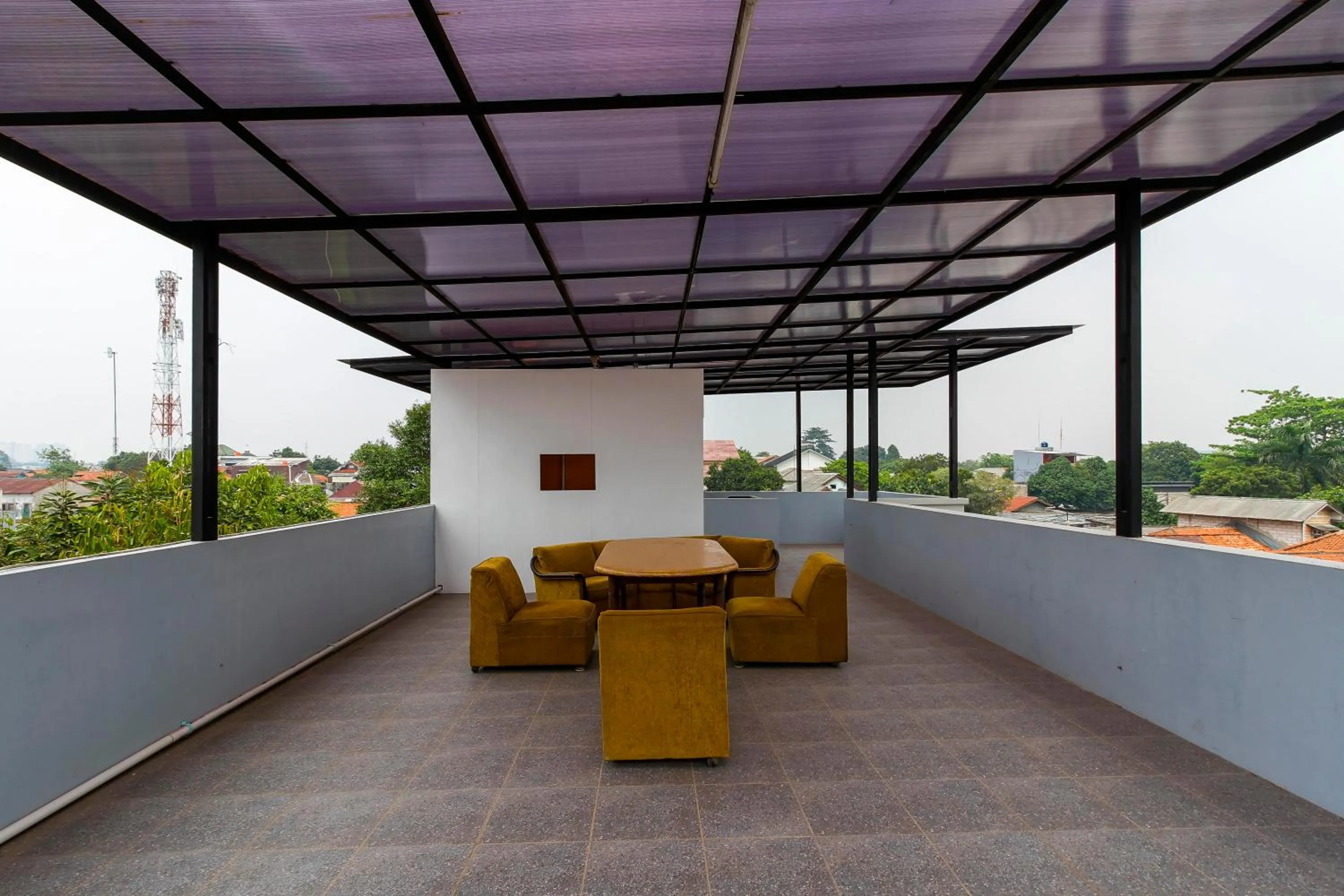 Area and facilities in RedDoorz @ Jagakarsa 2