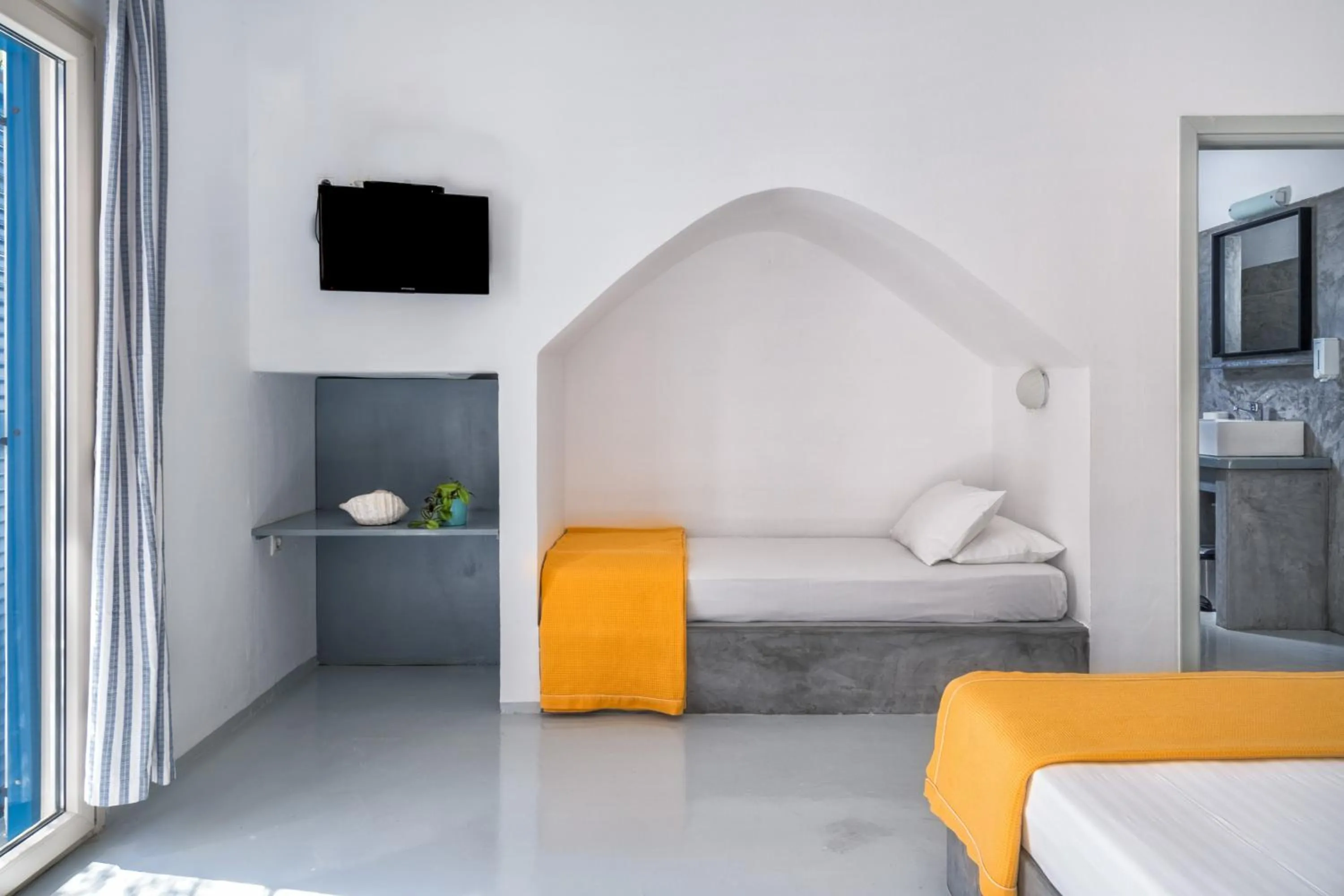 bunk bed, Bed in Coralli Seaside Resort