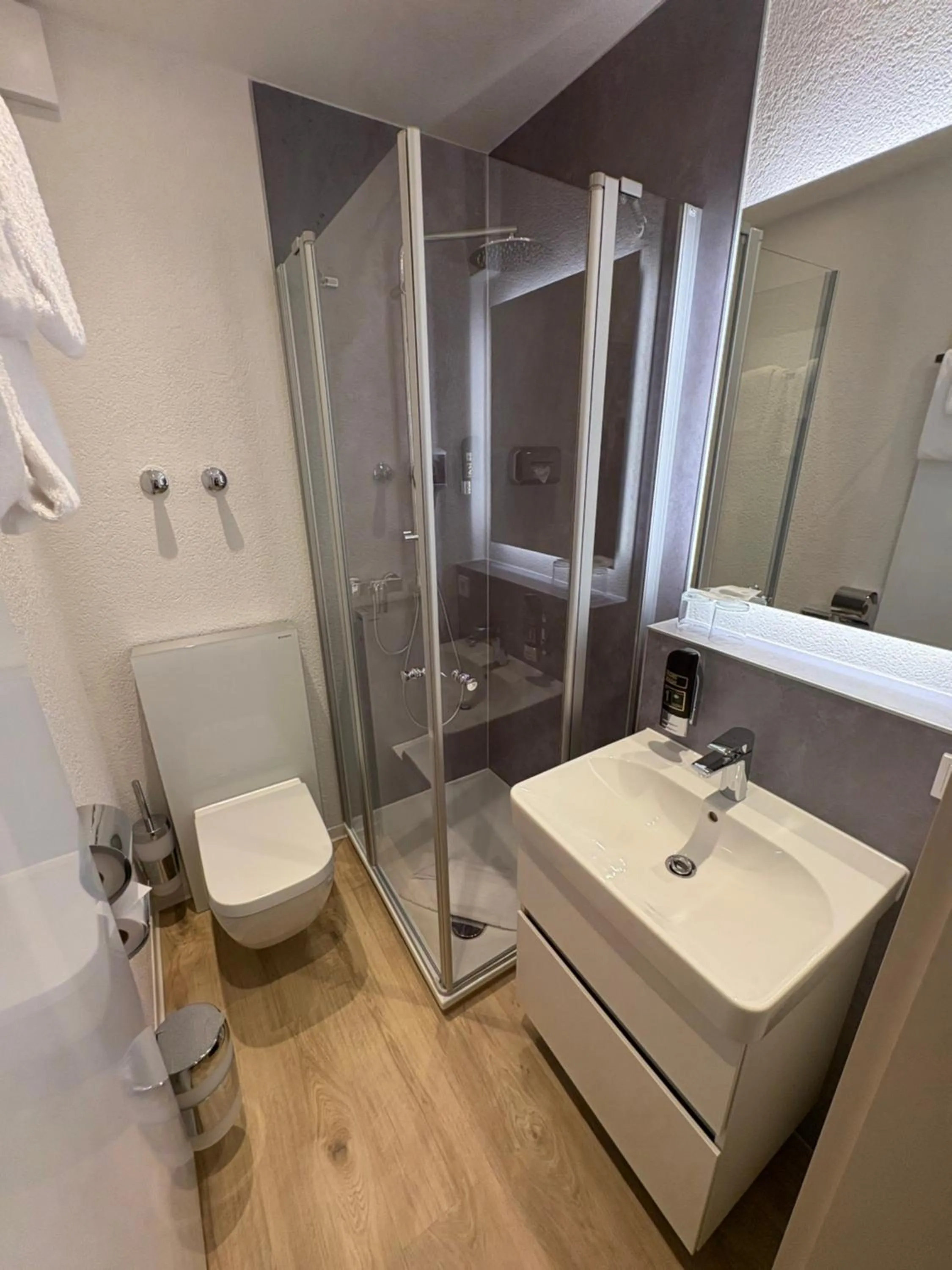 Shower in BC Hotel Bad Kreuznach mit Restaurant Mühlentor