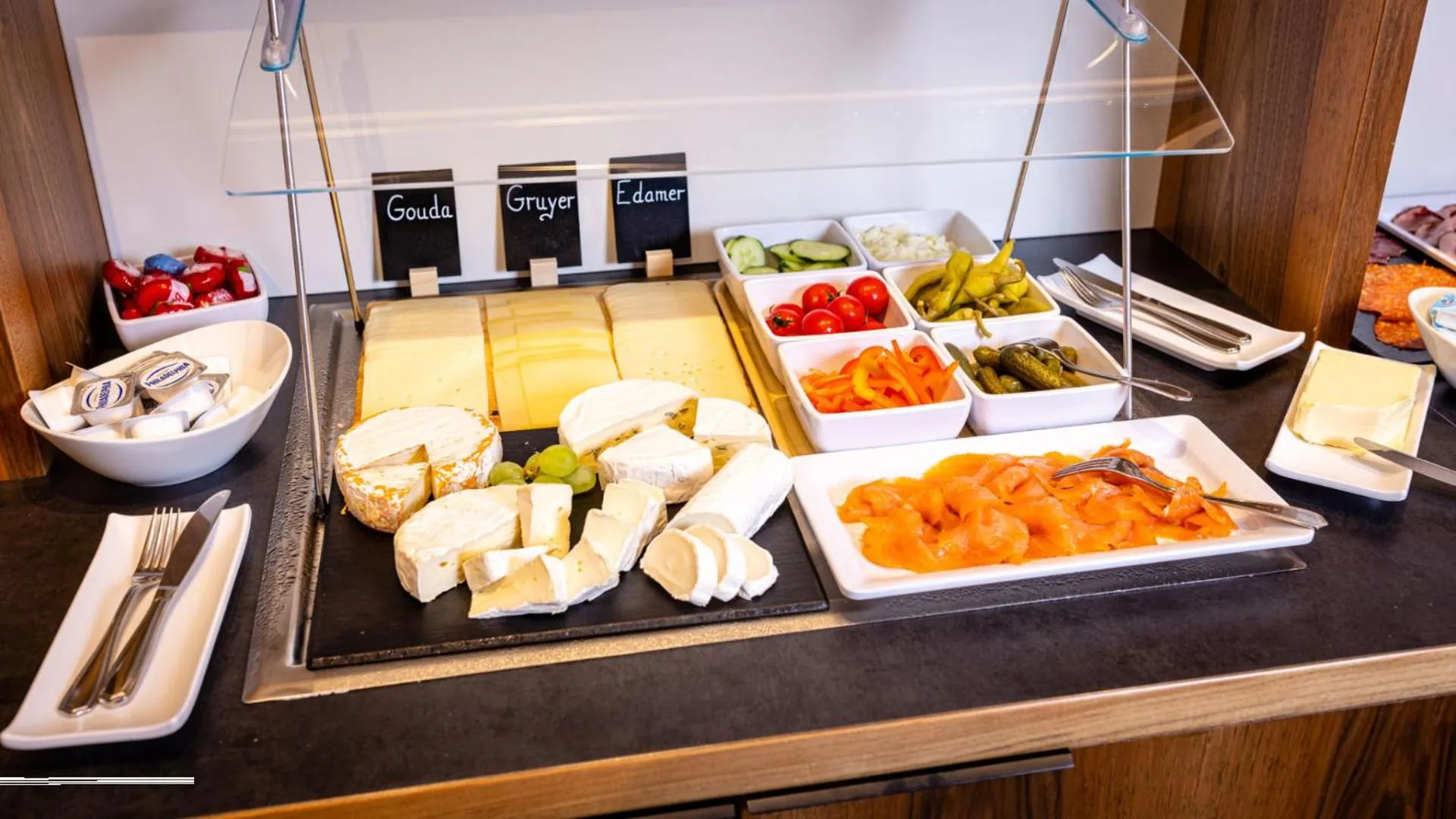 Buffet breakfast in BC Hotel Bad Kreuznach mit Restaurant Mühlentor