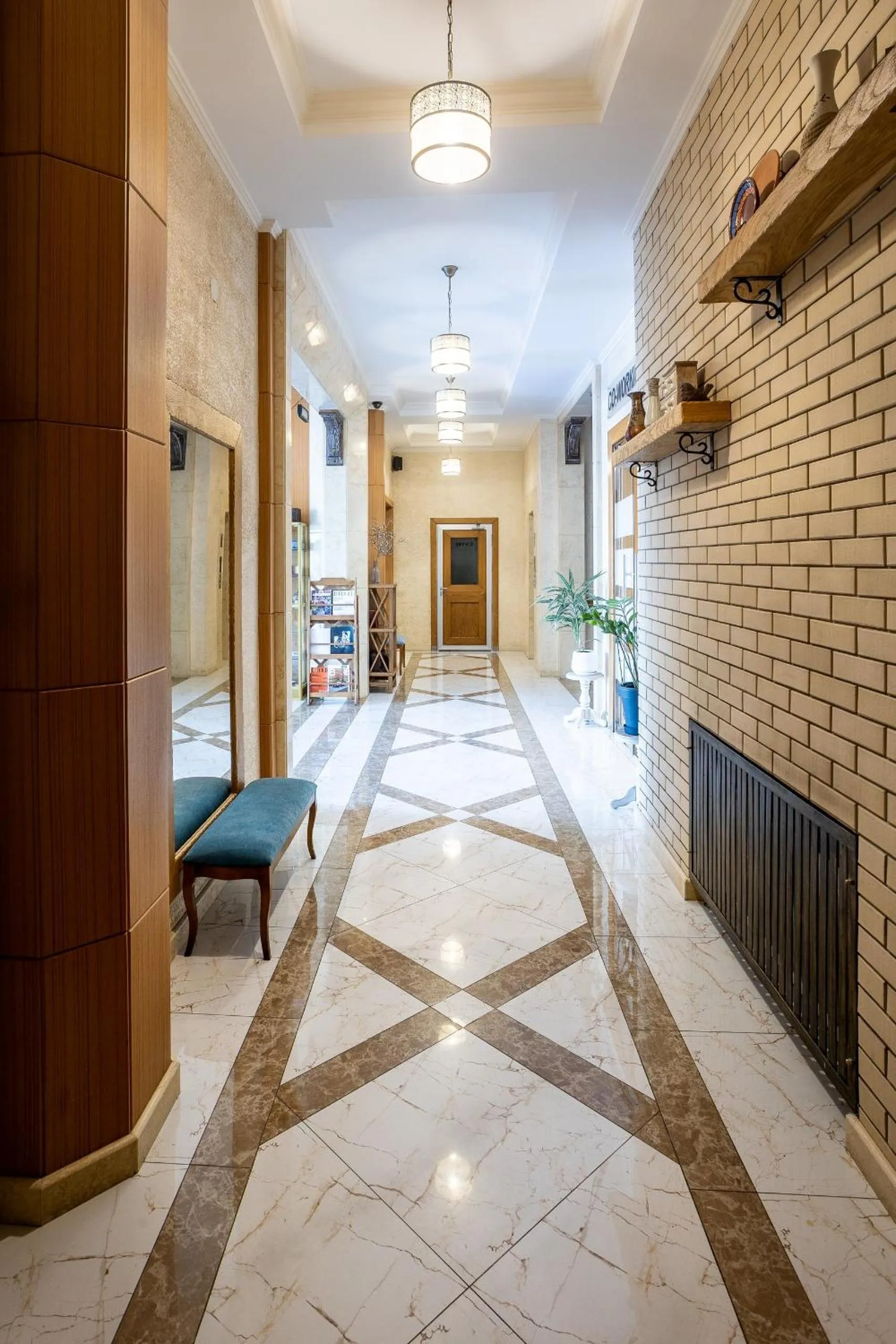 Lobby or reception, Bed in Sacvoyage Hotel