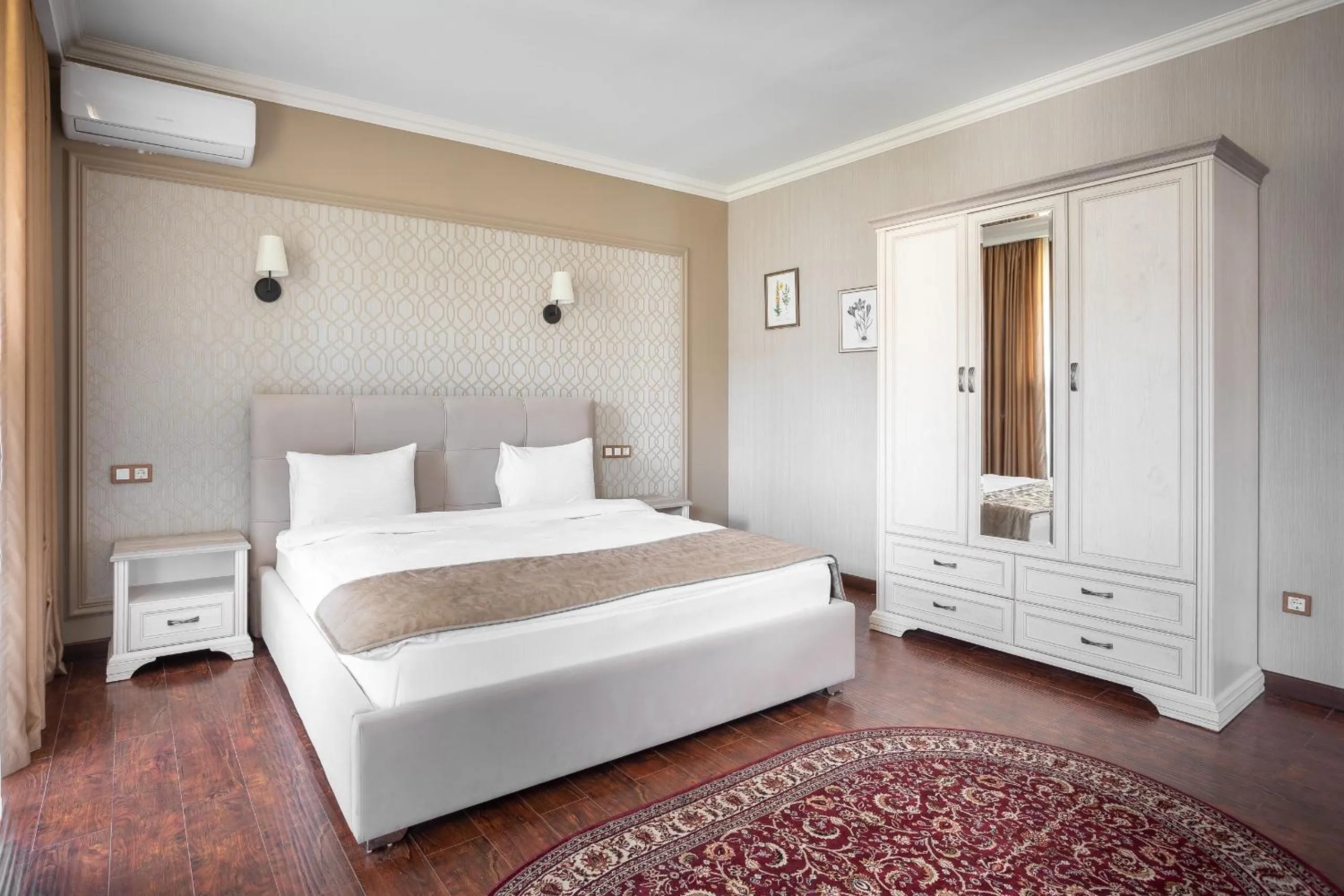 Bedroom, Bed in Sacvoyage Hotel