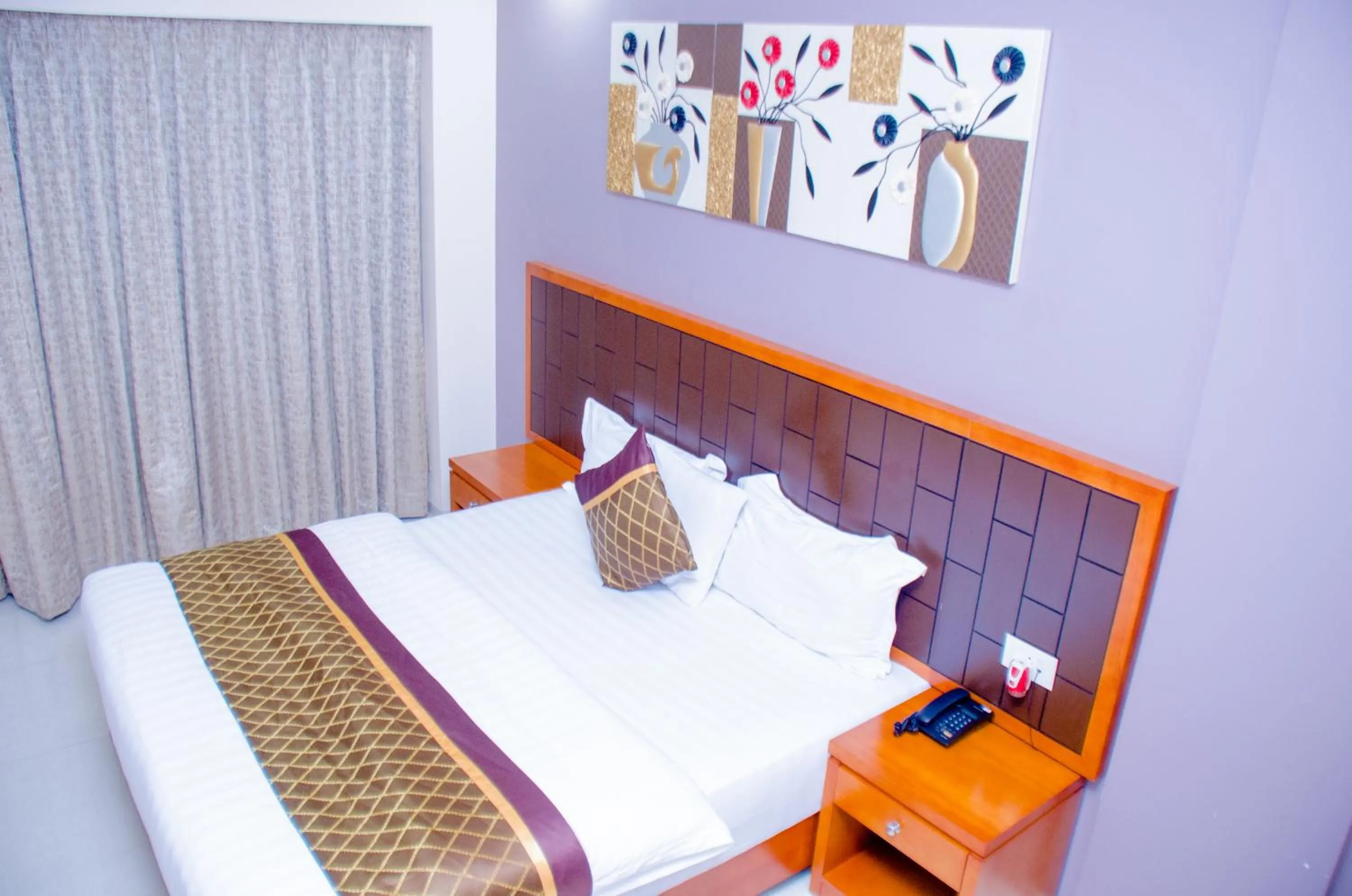 Bedroom, Bed in HOTEL PLATINUM