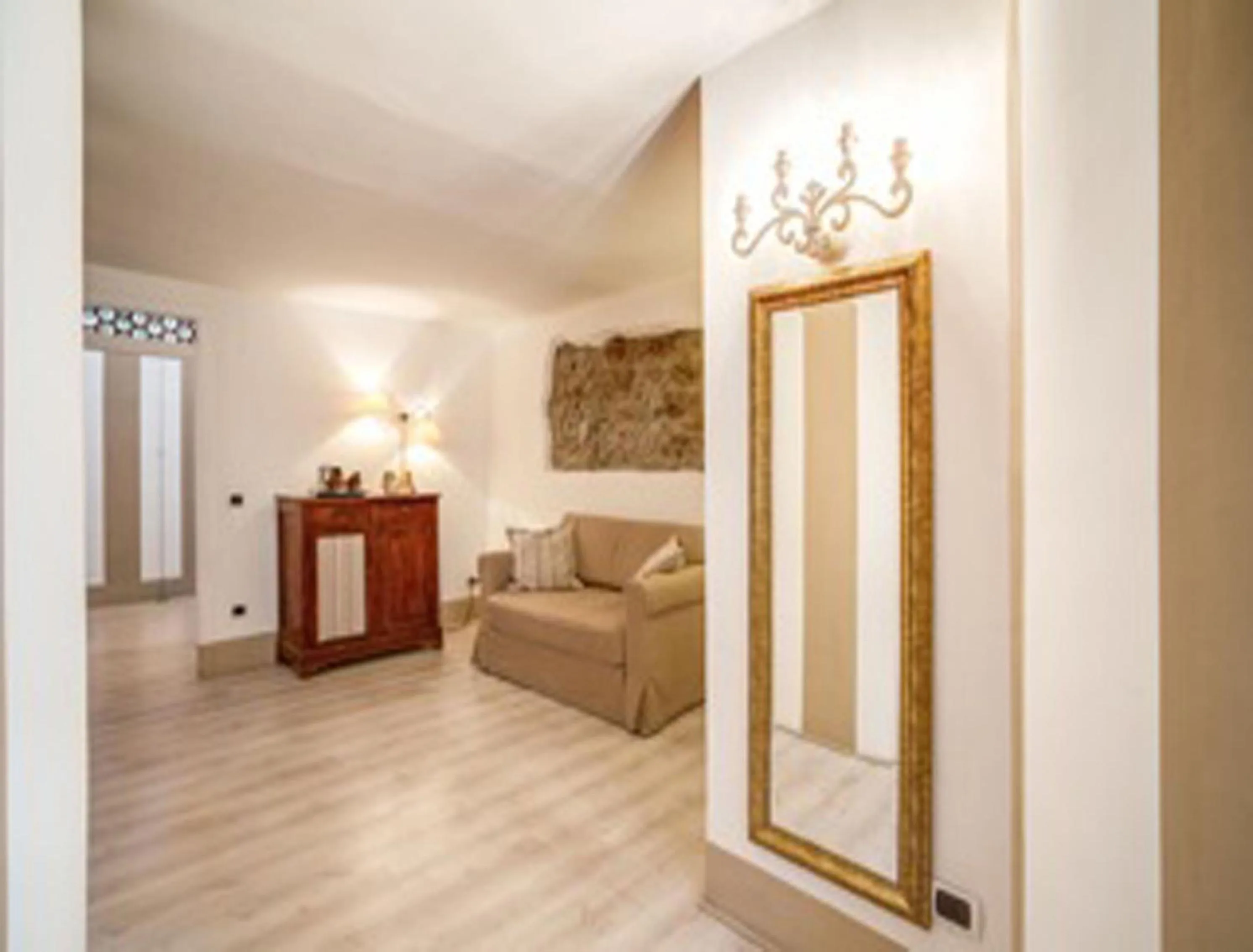 Photo of the whole room in Hotel Borgo Vistalago