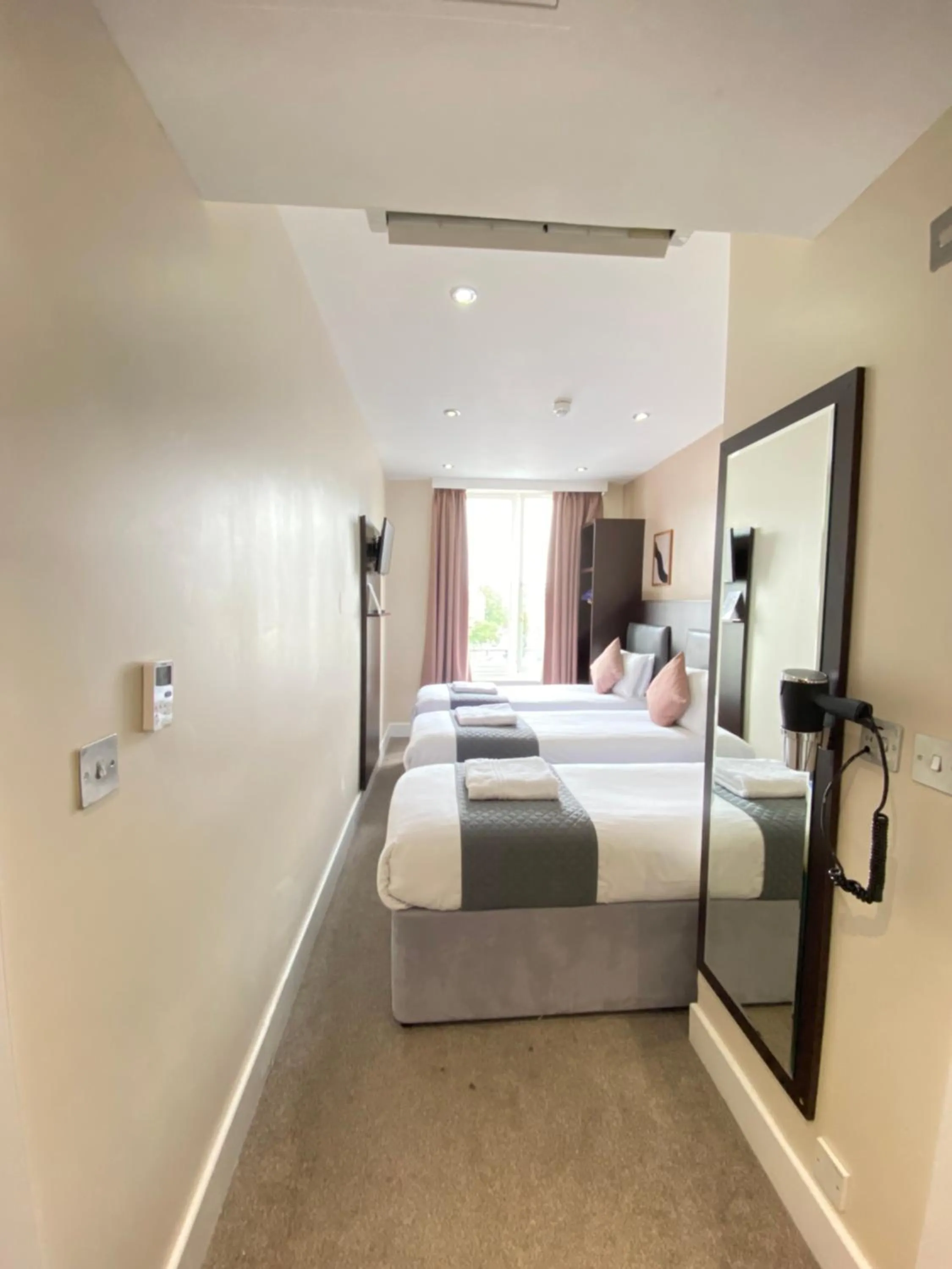 Bed in Trebovir Hotel