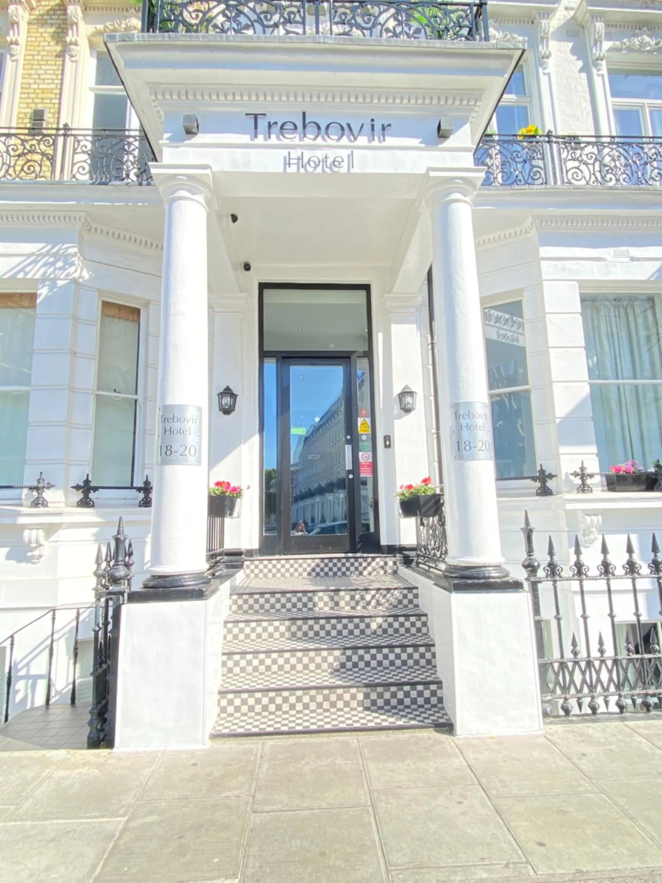 Property building in Trebovir Hotel