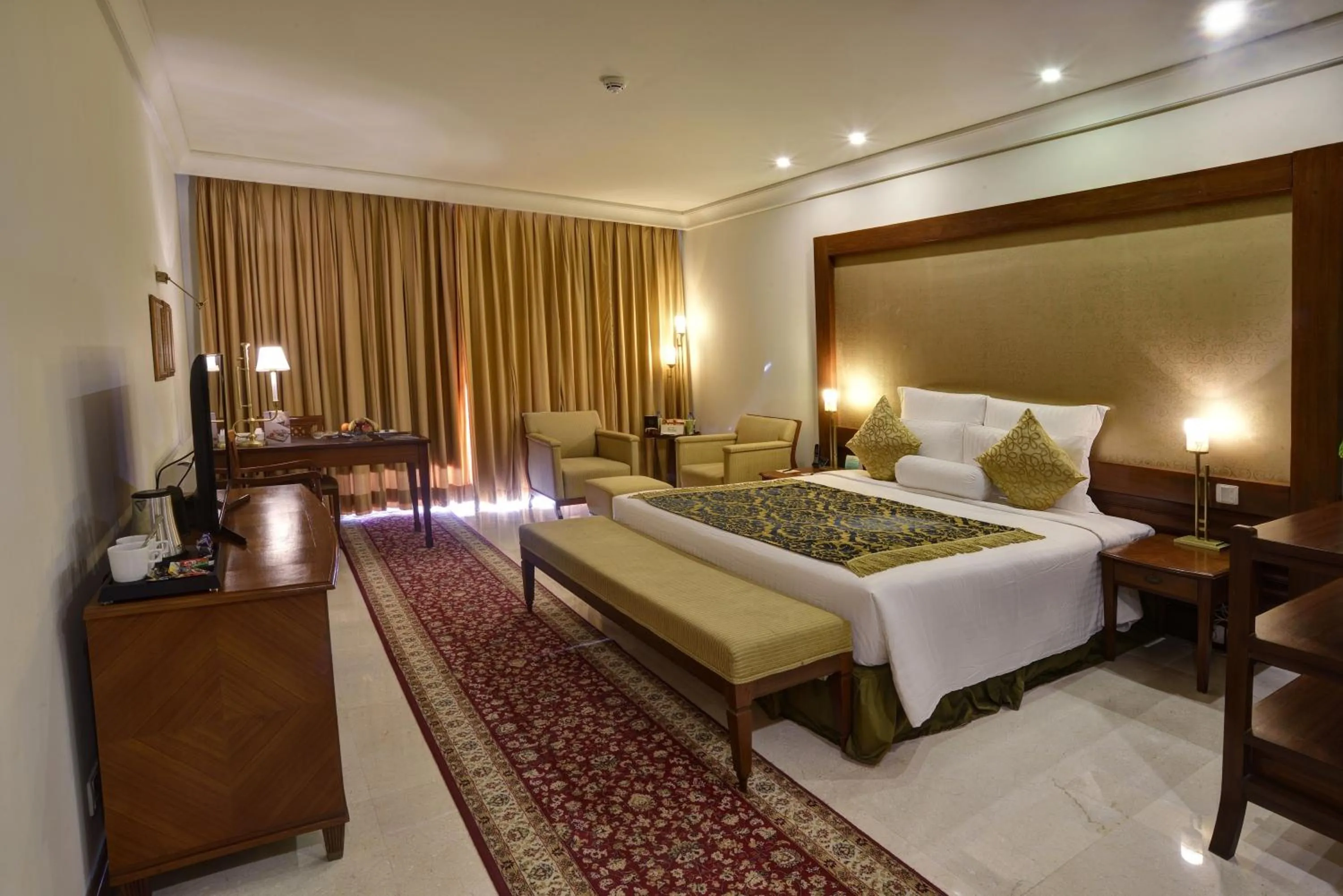 Zaver Pearl Continental, Gwadar