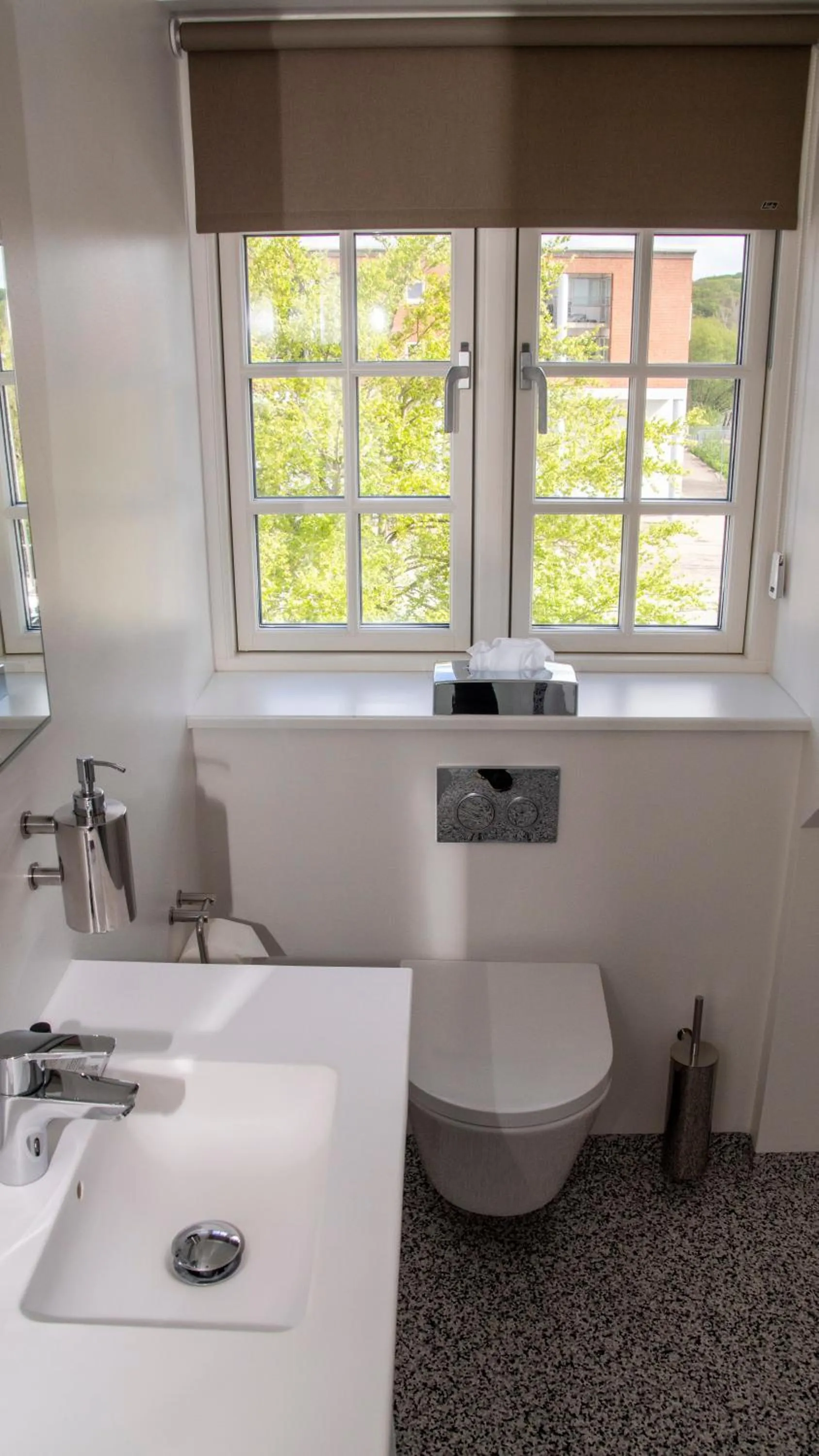 Toilet in Hotel Skivehus