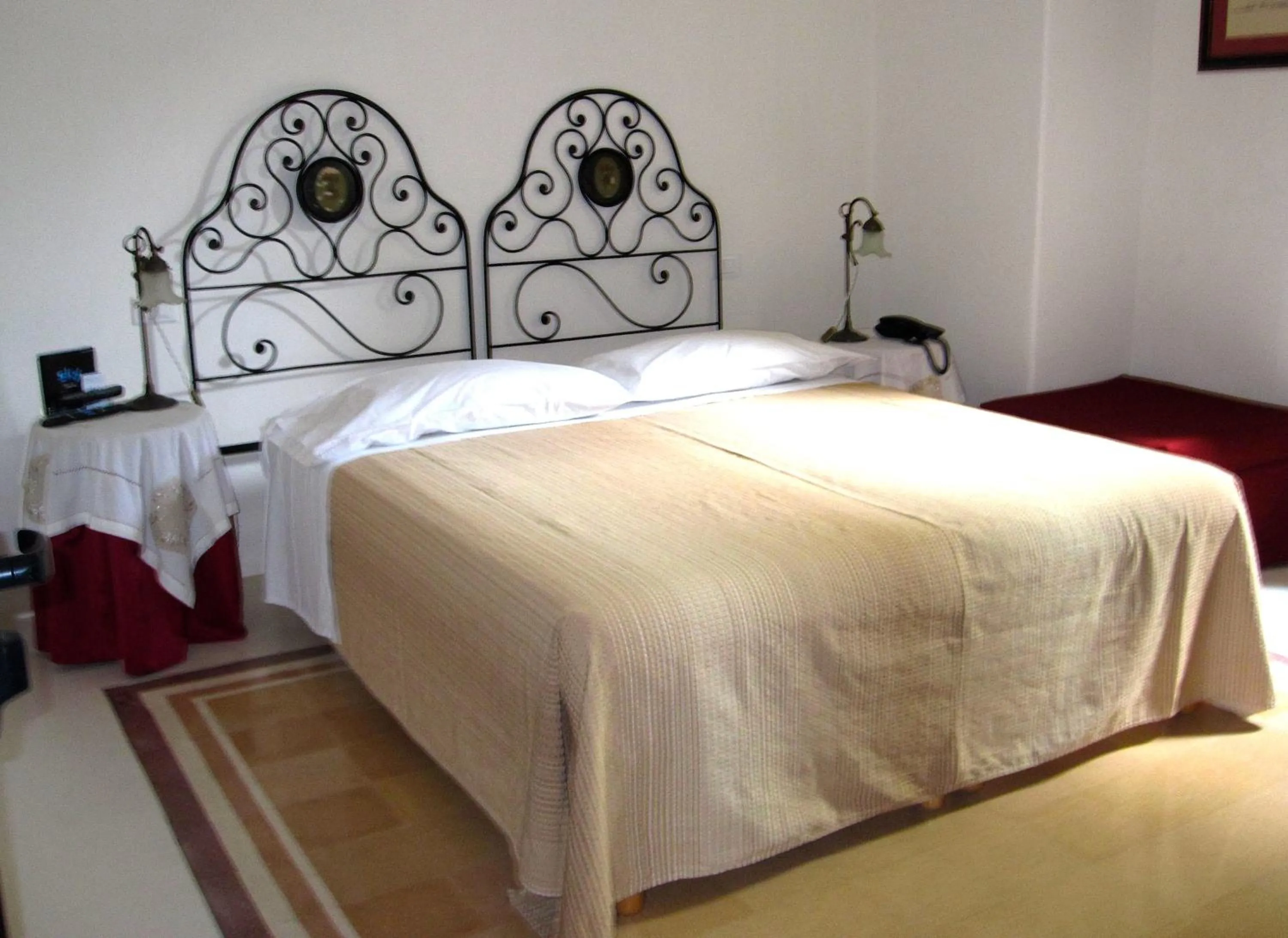 Photo of the whole room, Bed in Hotel Santa Marina Antica Foresteria