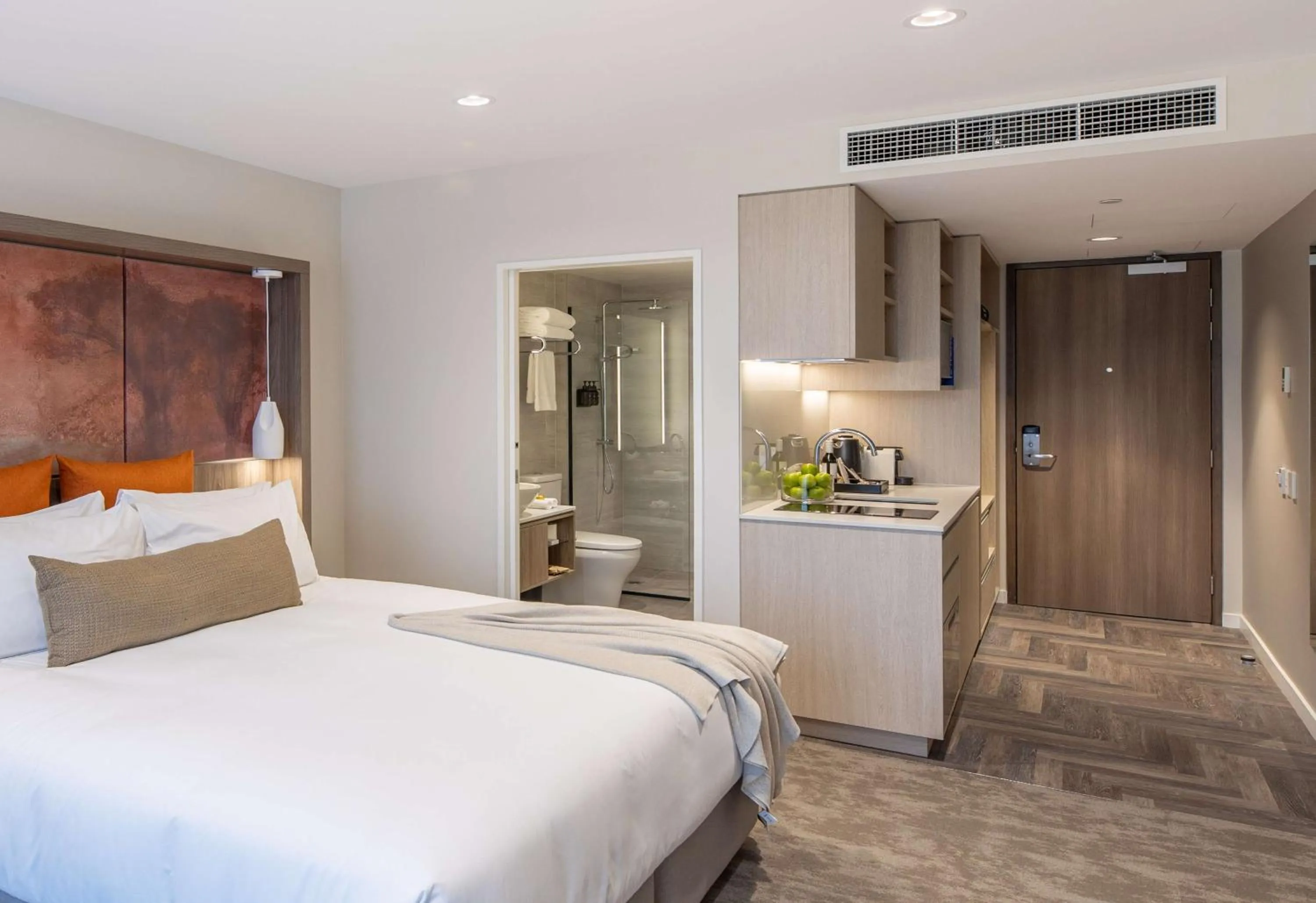 Bedroom, Bed in Sudima Christchurch City