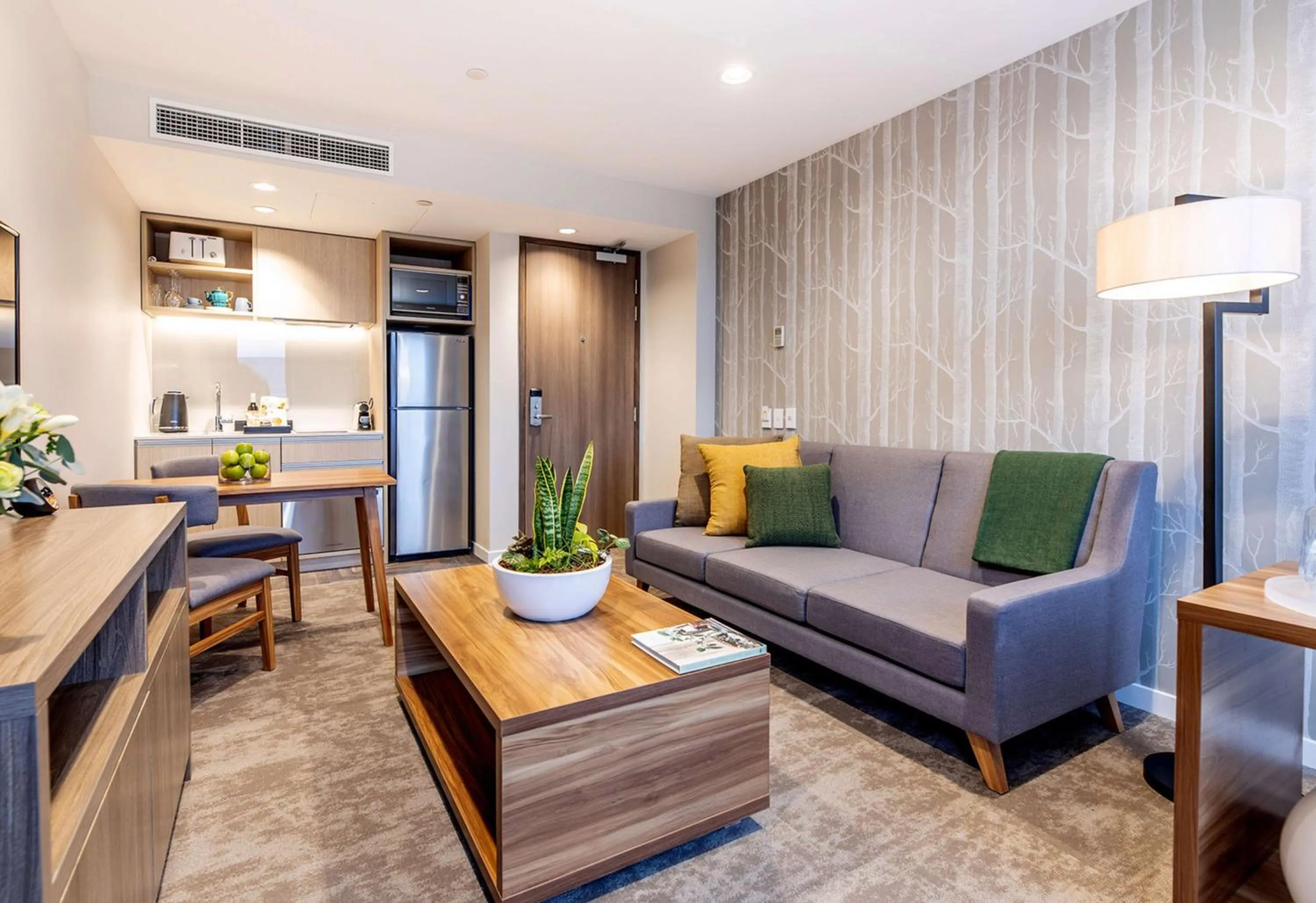 Photo of the whole room in Sudima Christchurch City