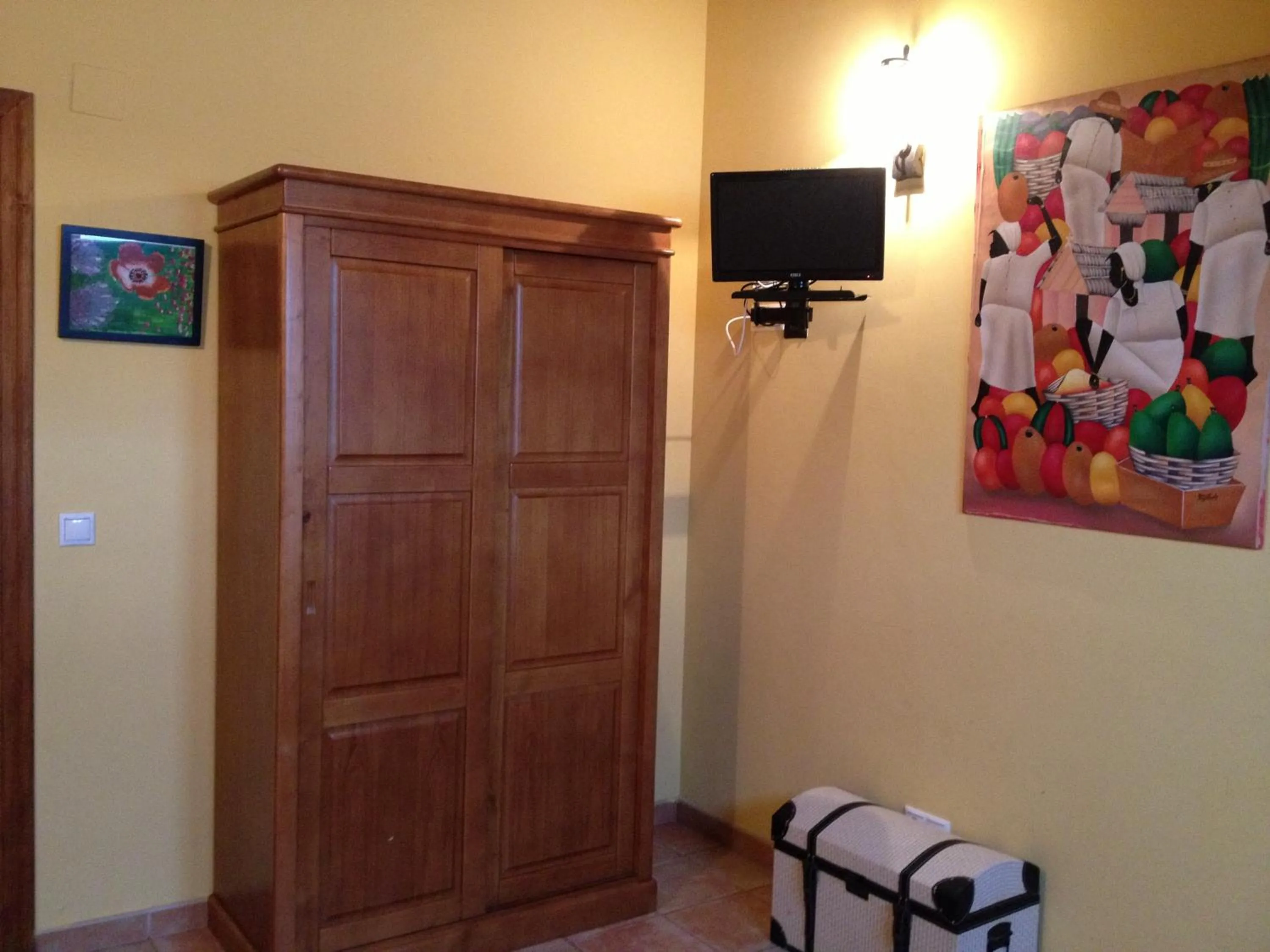 Decorative detail in Hosteria San Emeterio