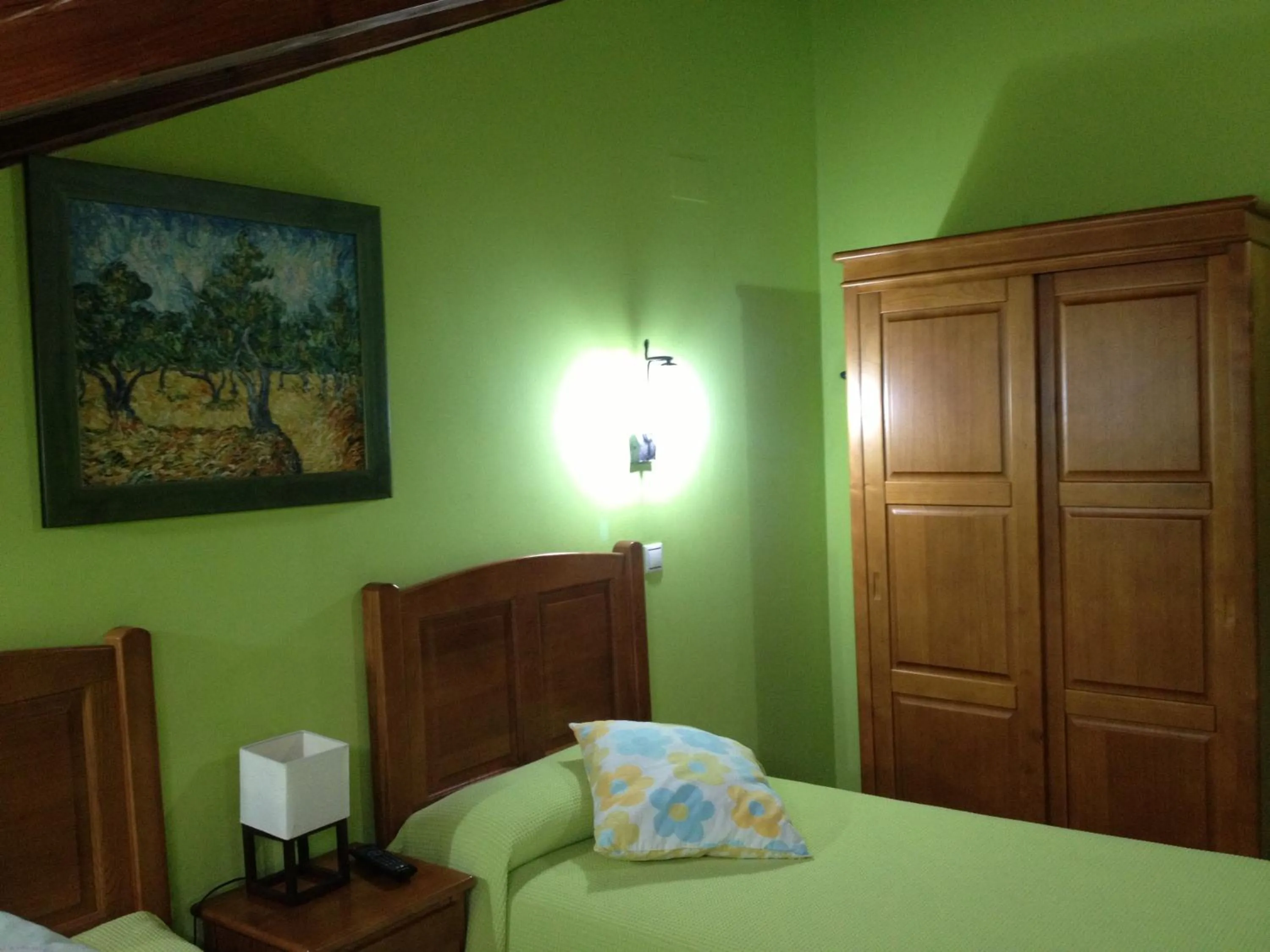 Bed in Hosteria San Emeterio