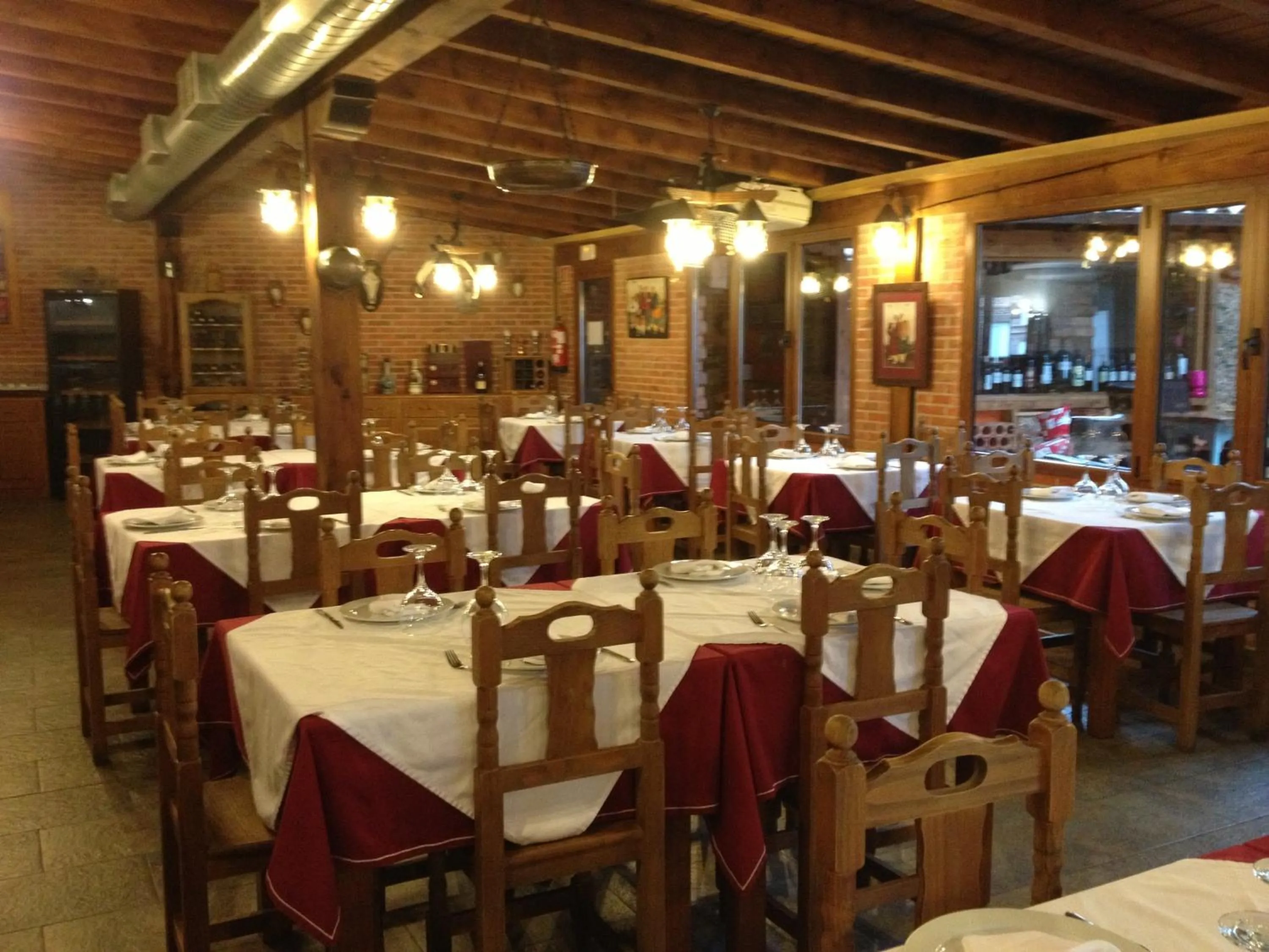 Restaurant/places to eat in Hosteria San Emeterio