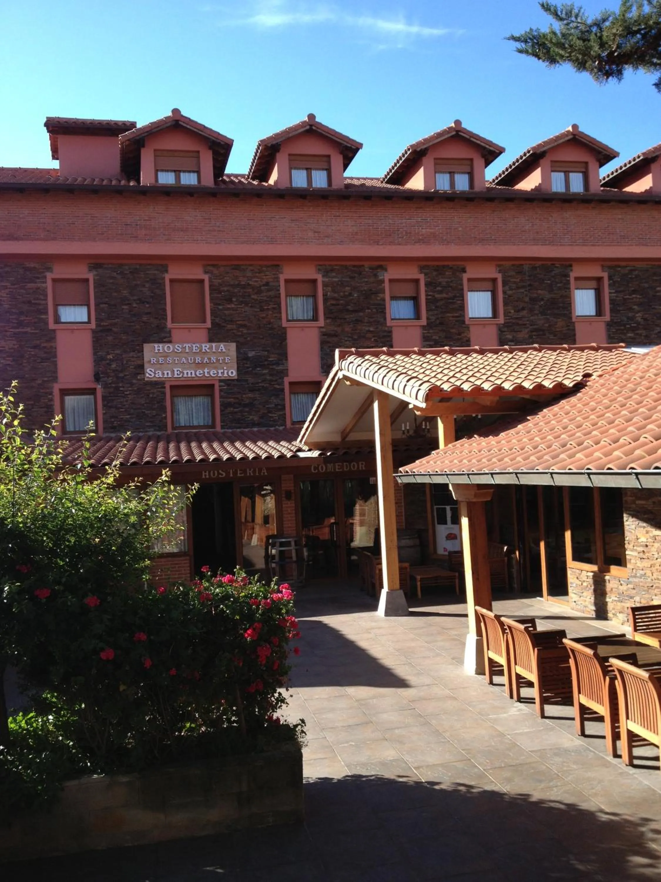 Property building in Hosteria San Emeterio