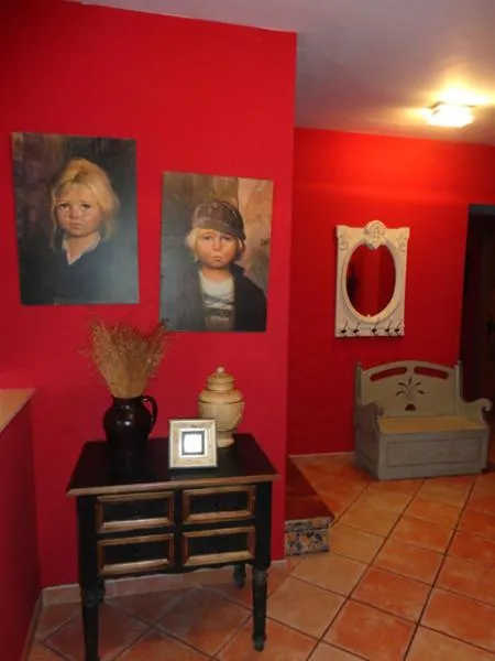 Decorative detail in Hosteria San Emeterio