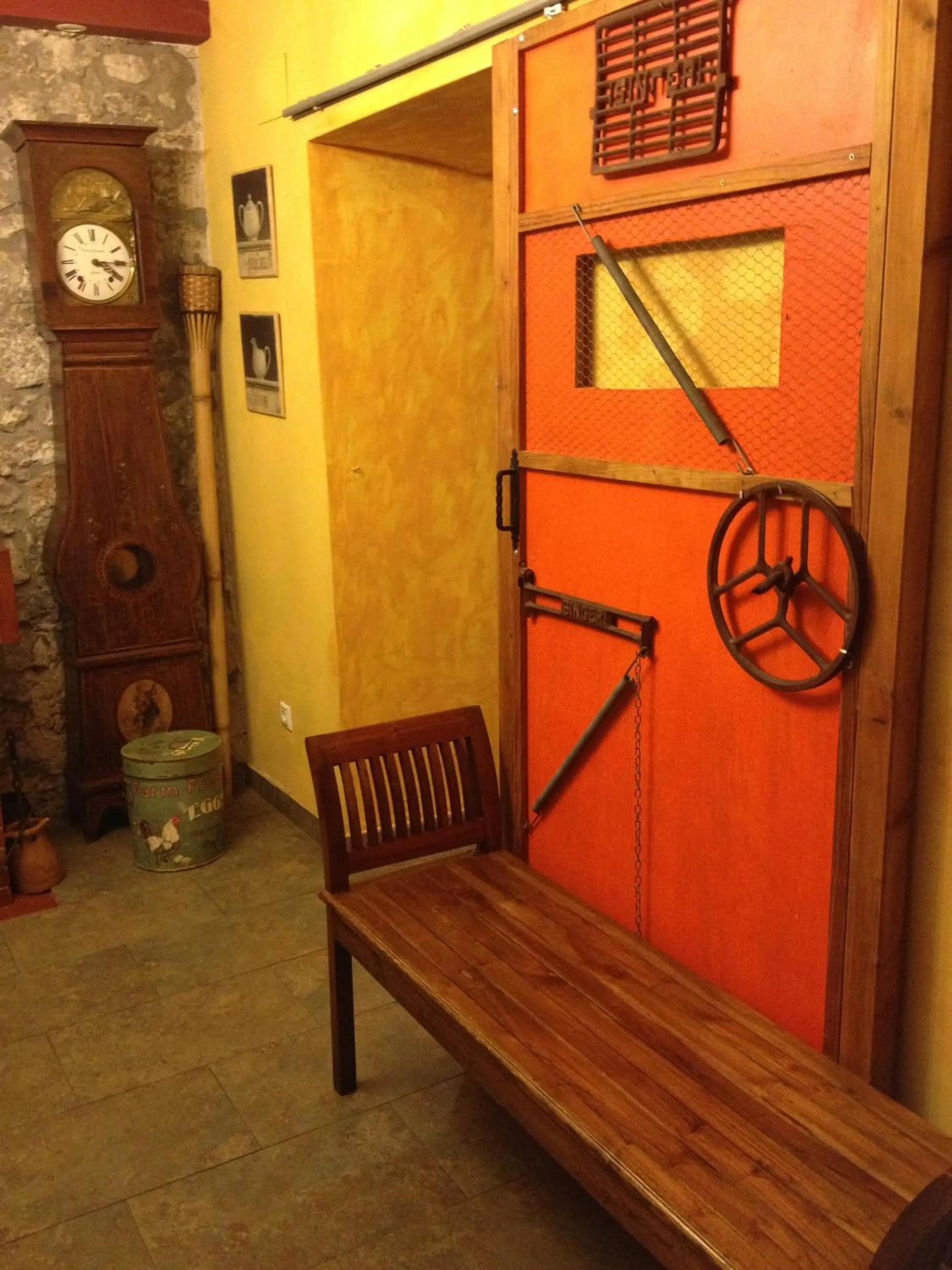 Decorative detail in Hosteria San Emeterio