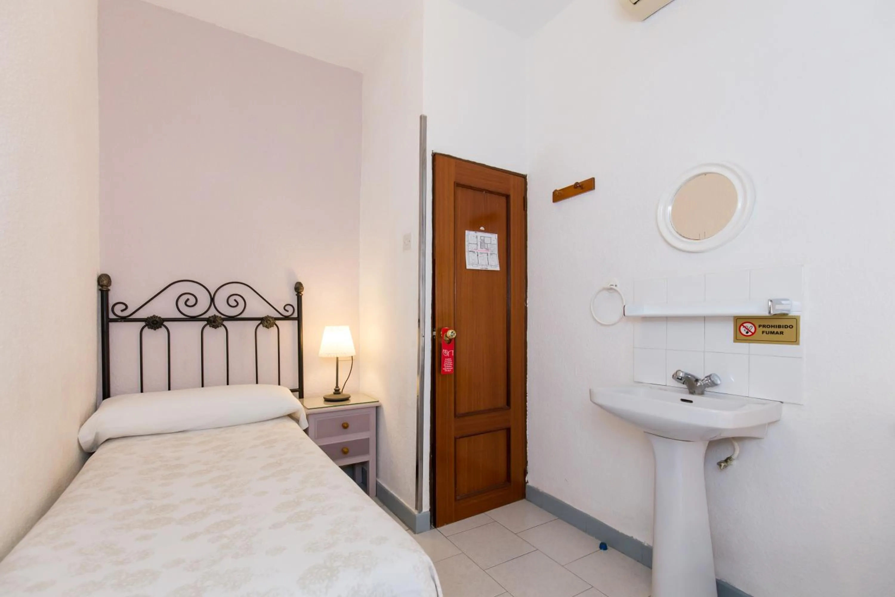 Bed in Pension Mesones