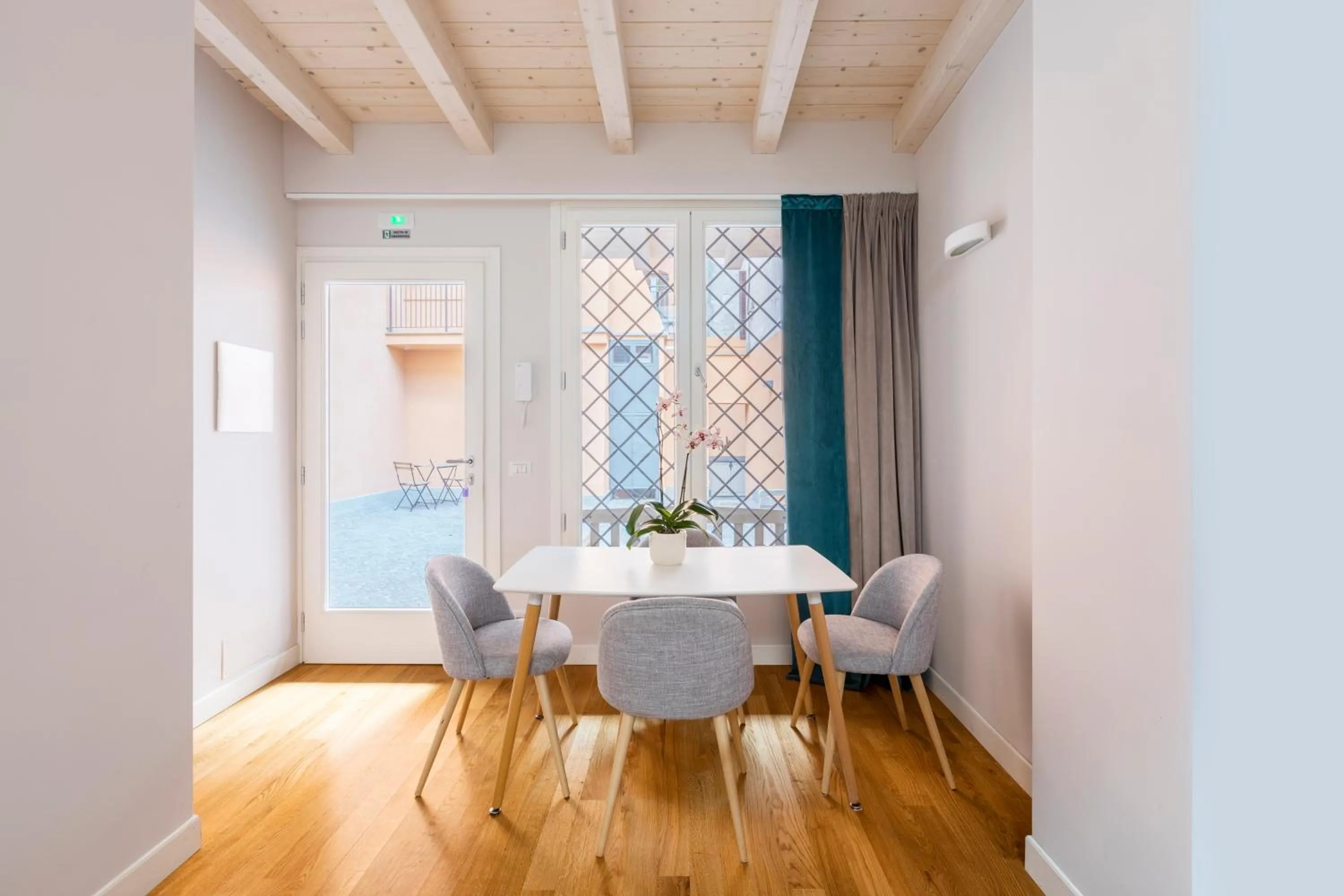 Patio in Residenza Palline by Hili