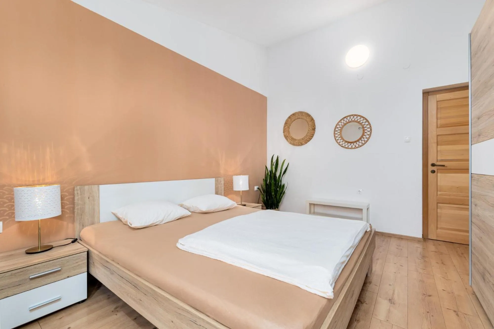 Bedroom, Bed in Apartment Karabaic by El-Pi Tours