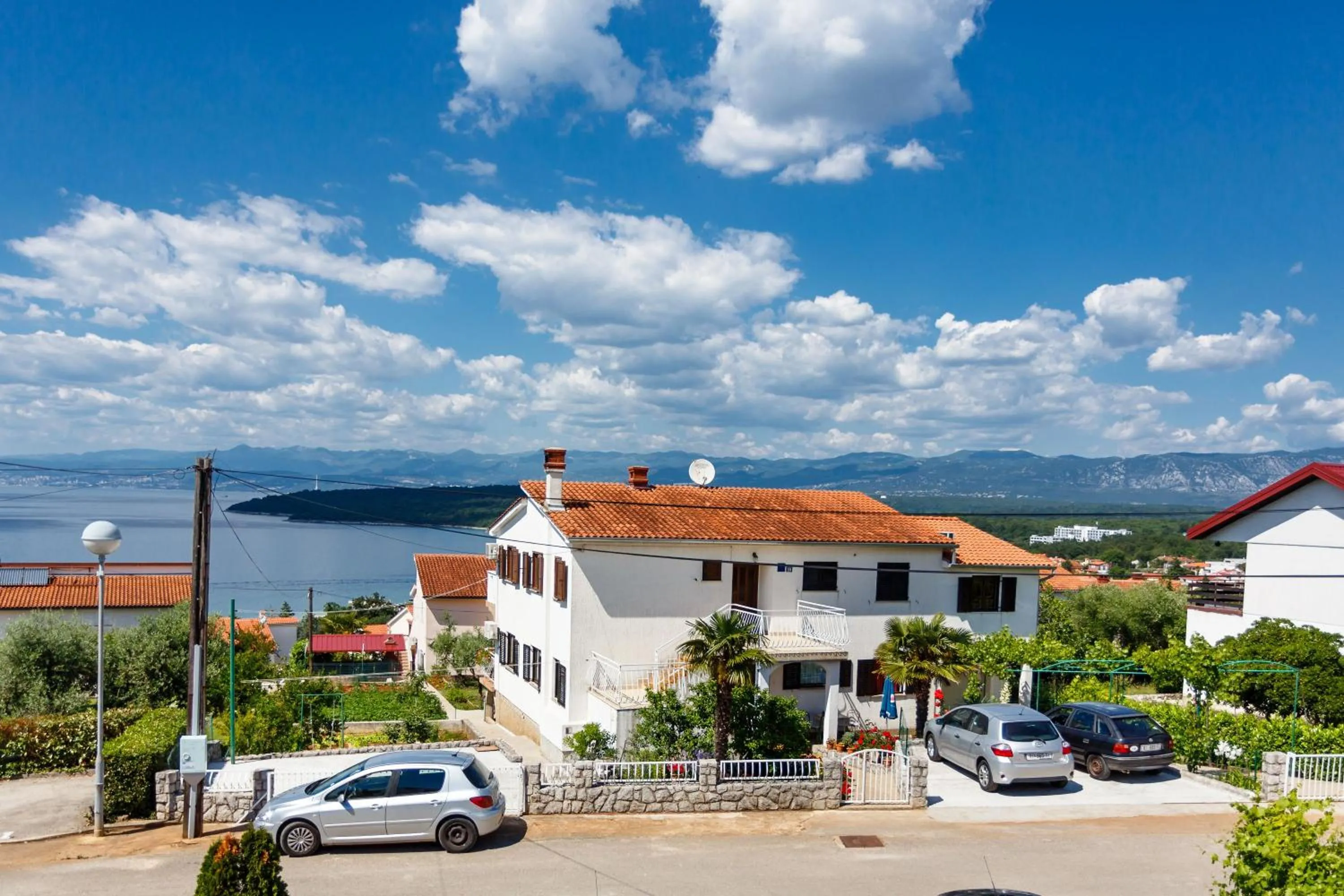 Sea view in Apartment Karabaic by El-Pi Tours