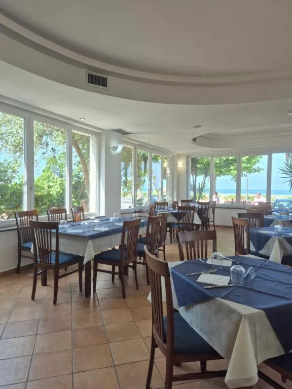 Restaurant/places to eat in Suite Hotel Dominicus