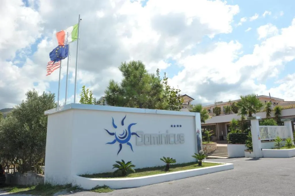 Property building in Suite Hotel Dominicus