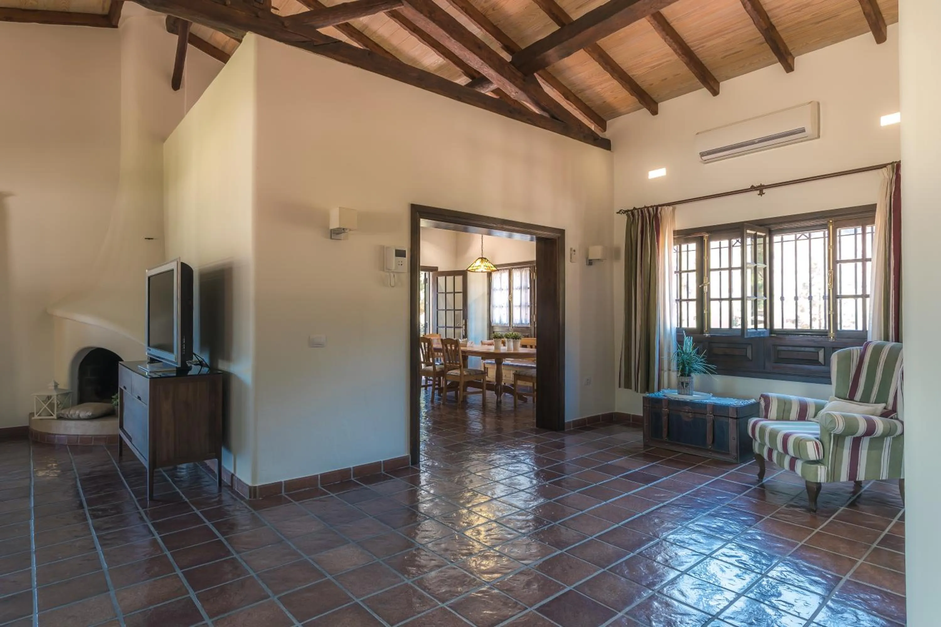 Dining area in Finca Horno de la Teja